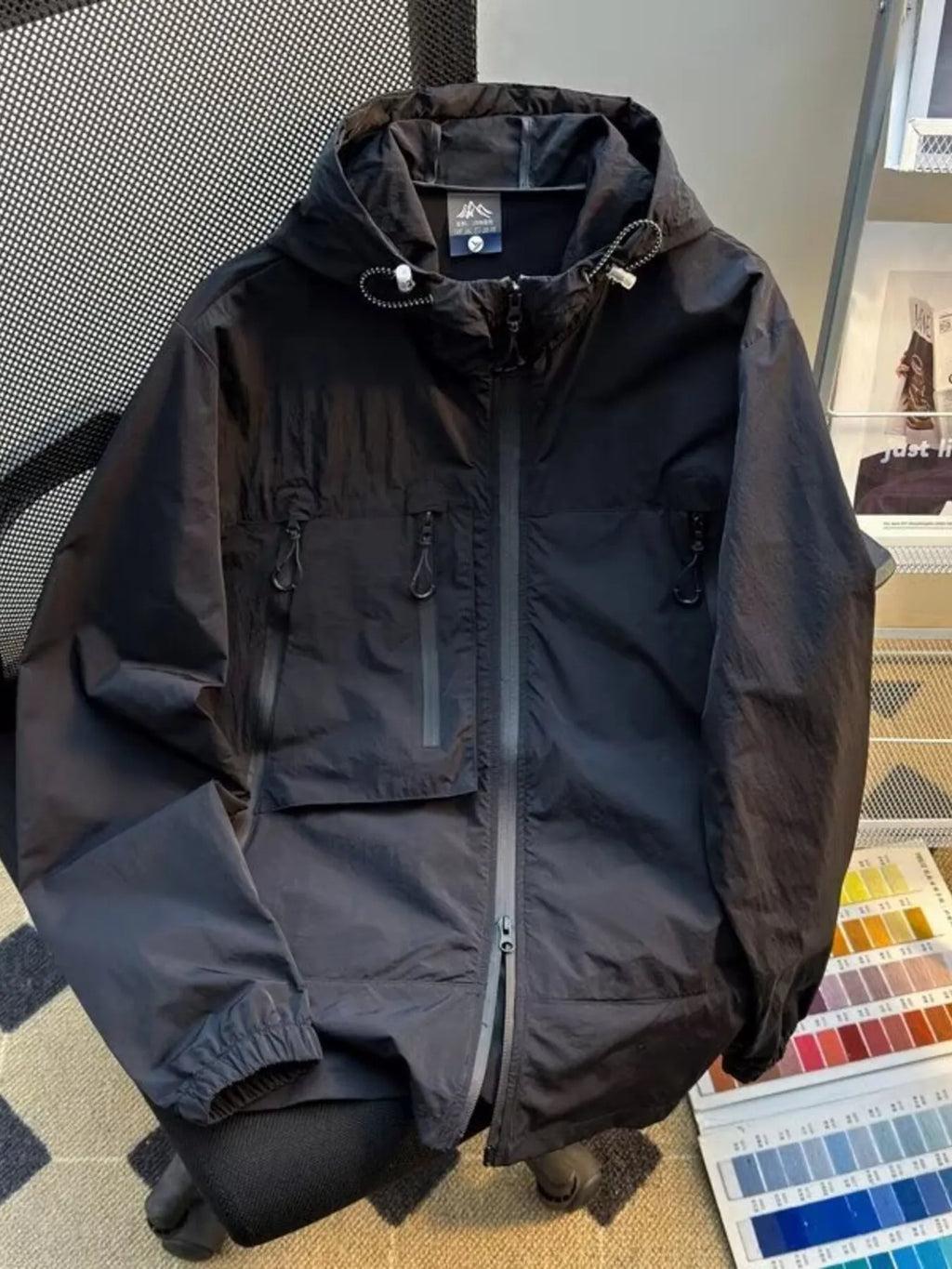 Men's Plus Size Lightweight Hooded Windbreaker Jacket