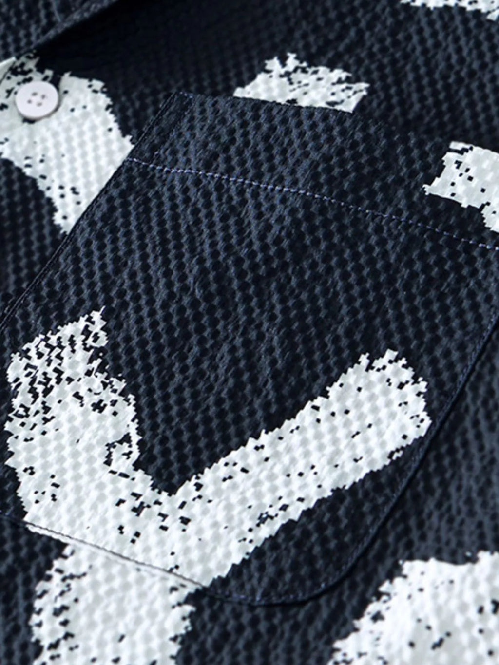 Men's Printed Button Up Short Sleeve Shirt