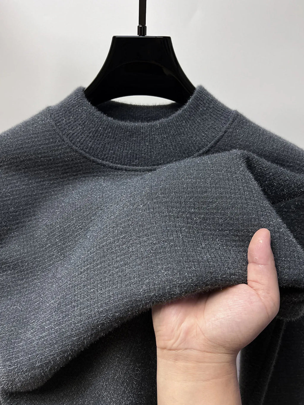 Men's Textured Long Sleeve Sweater