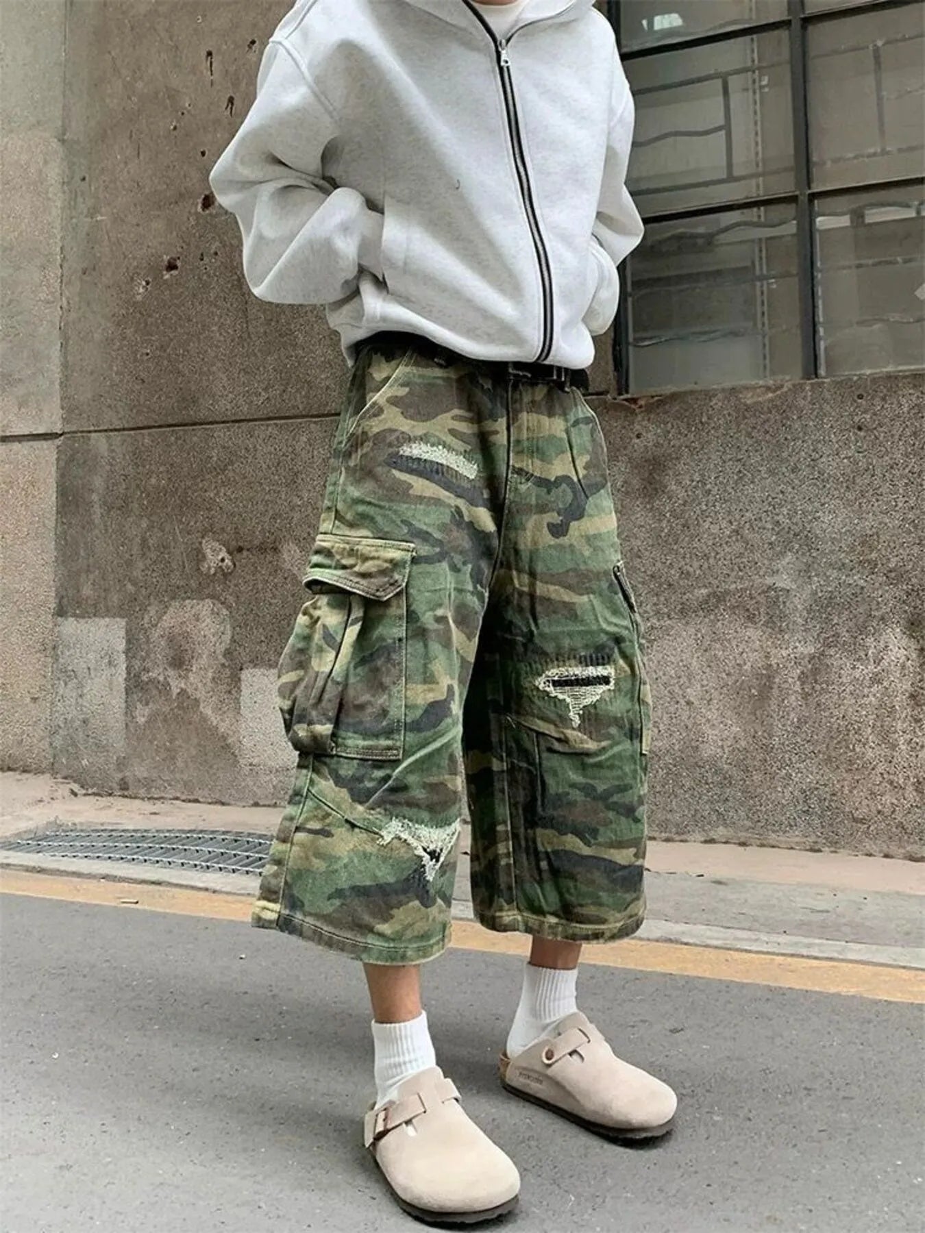 Men's Plus Size Distressed Camouflage Cargo Capri Jeans
