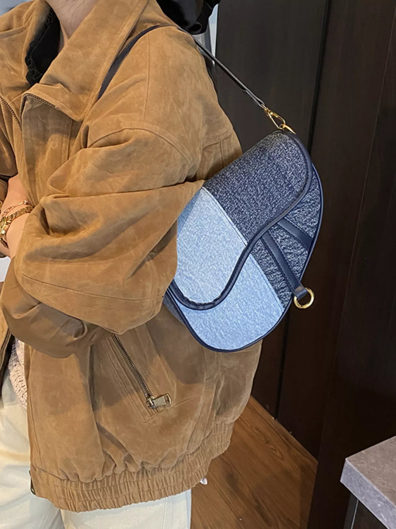 Adjustable Strap Crossbody Bag
