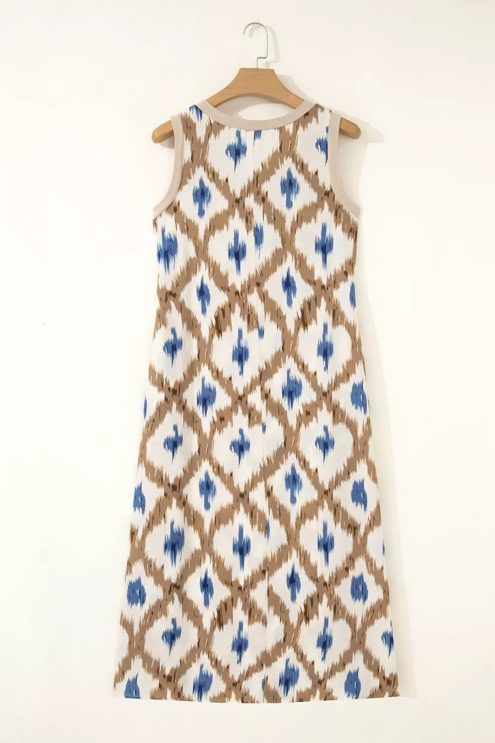 Abstract Print V Neck Sleeveless Midi Dress