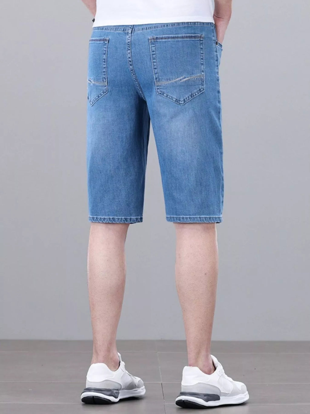 Men's Loose Fit Denim Shorts