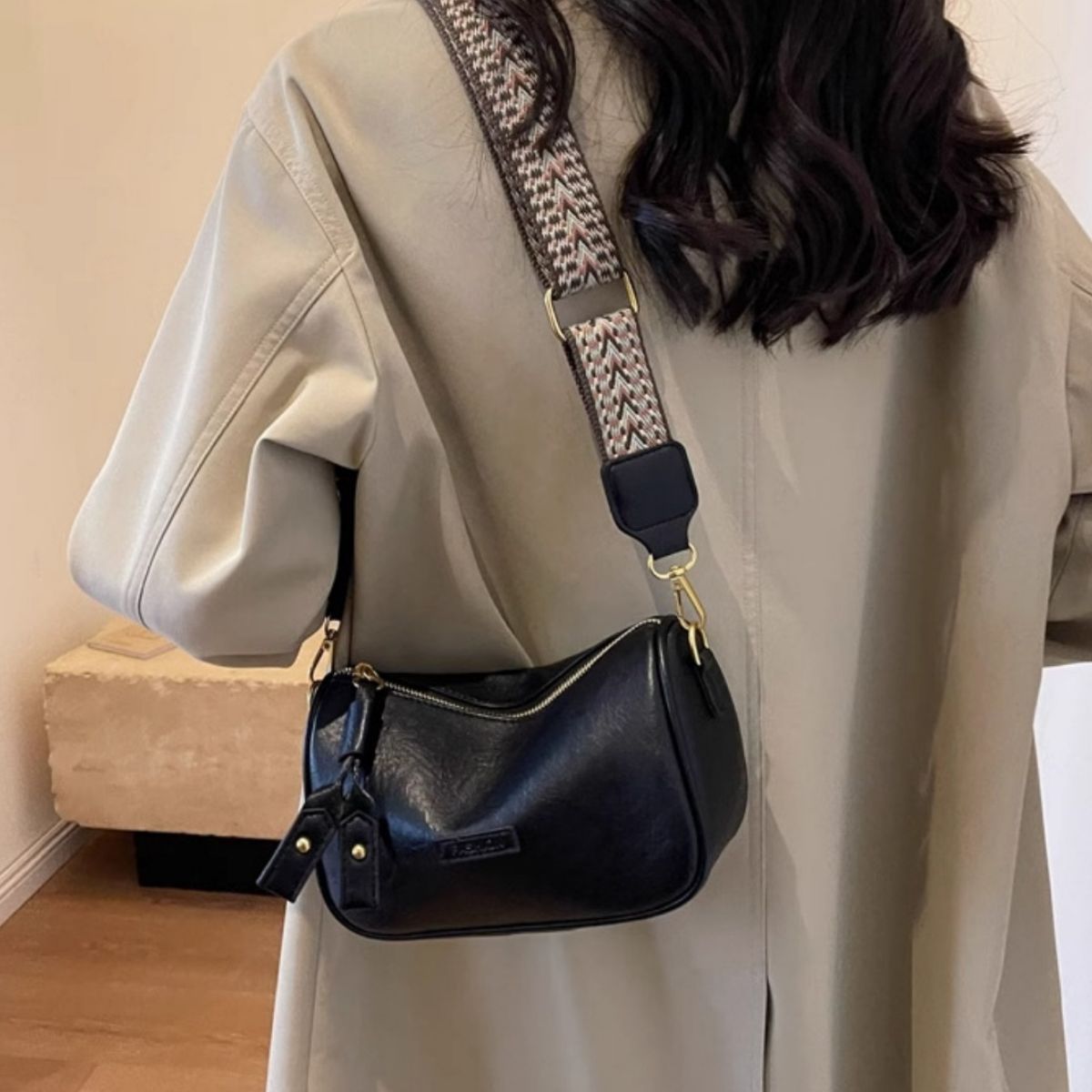 Wide Strap Crossbody Bag