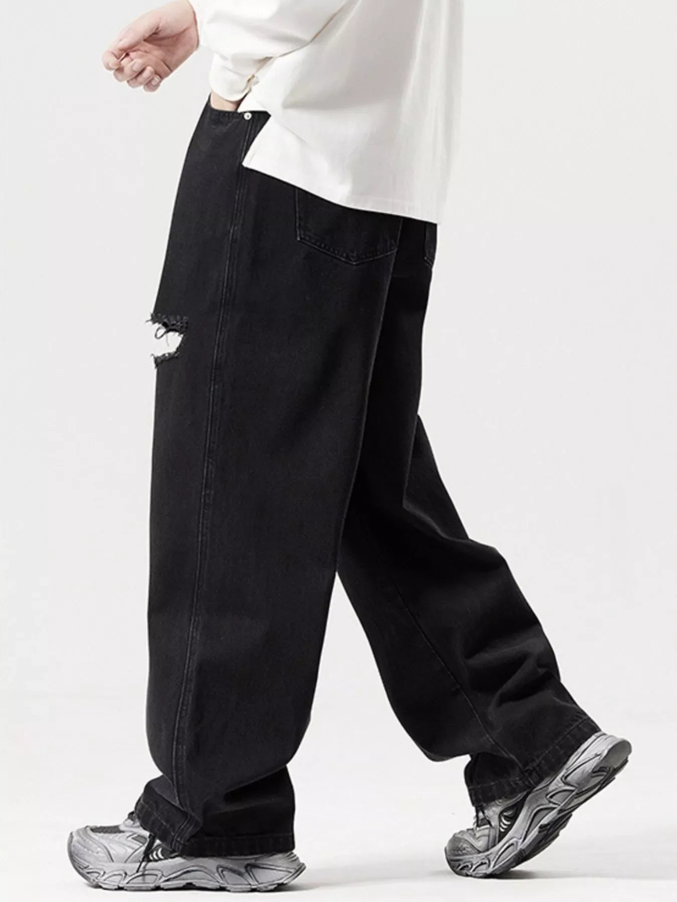 Men's Distressed Wide Leg Jeans