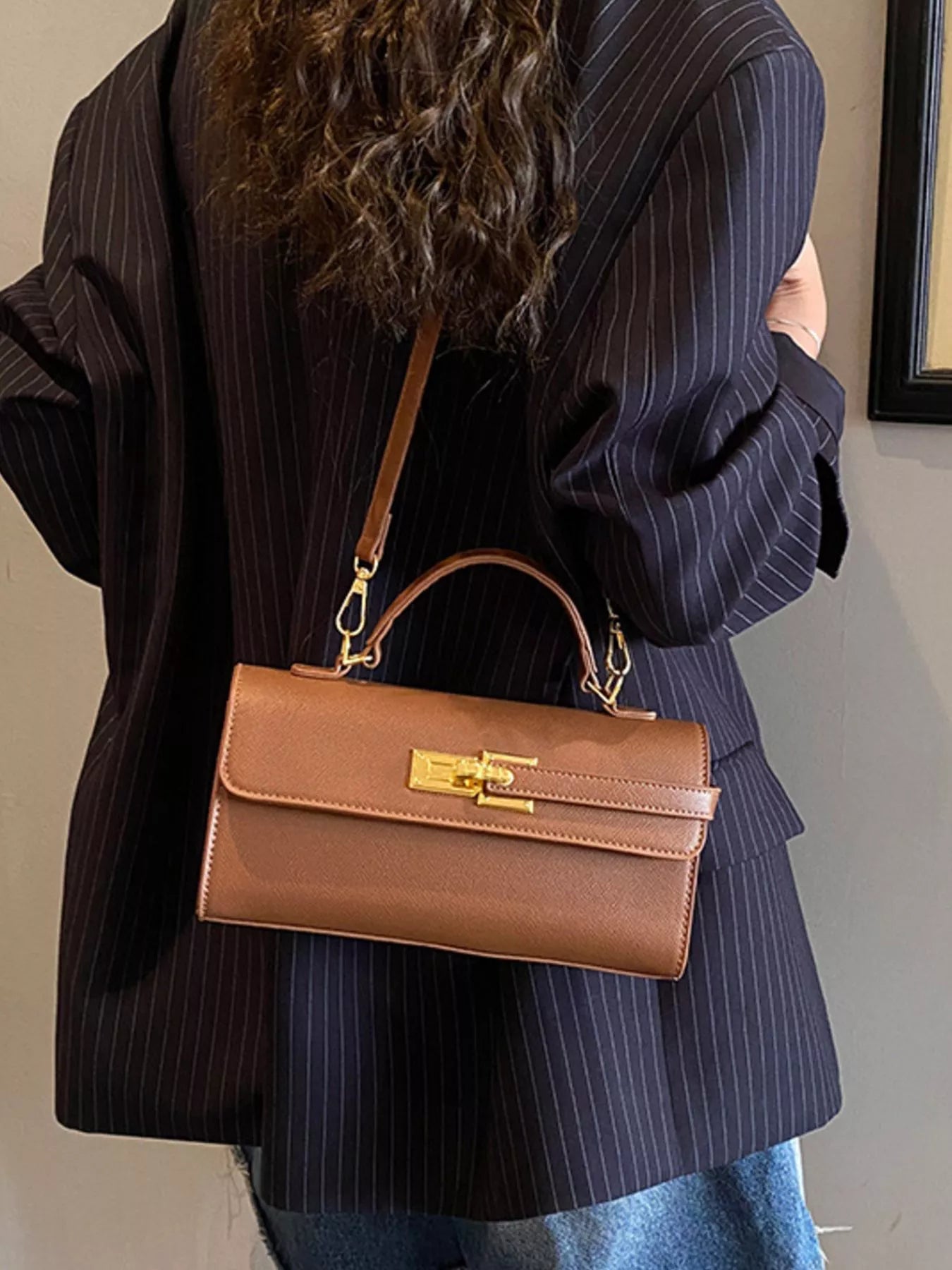 Golden Clasp Crossbody Bag