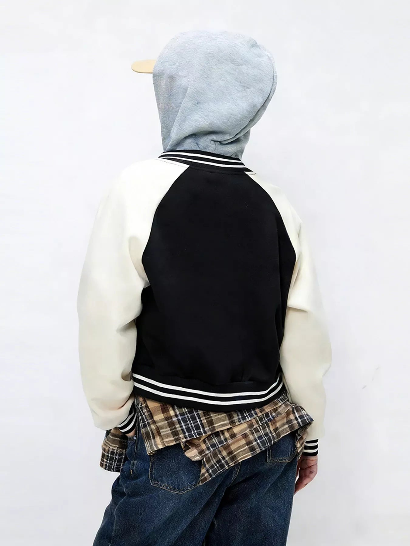 Contrast Sleeve Snap Down Jacket