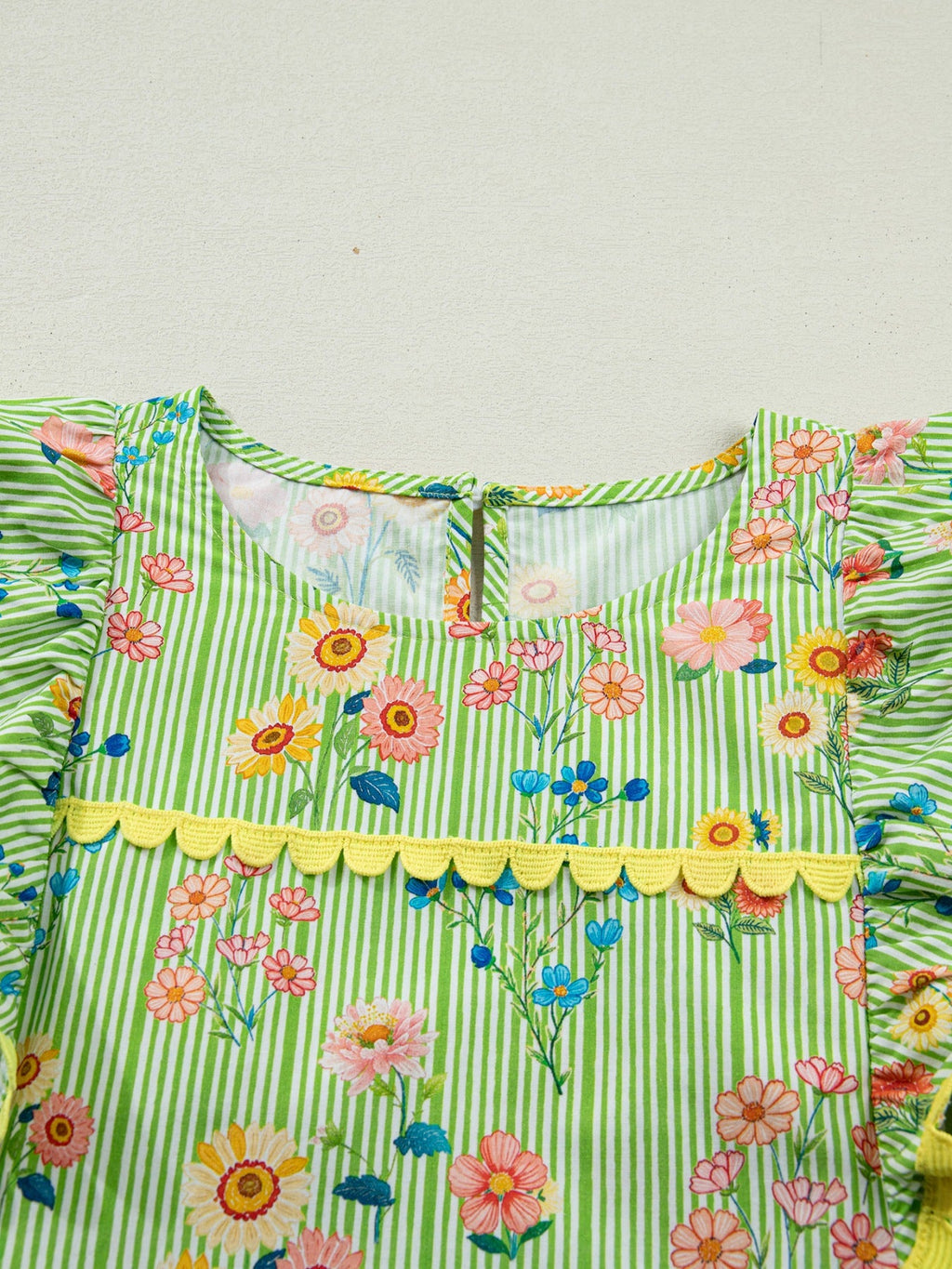 Stripe Floral Printed Scalloped Detail Ruffle Short Sleeve Blouse