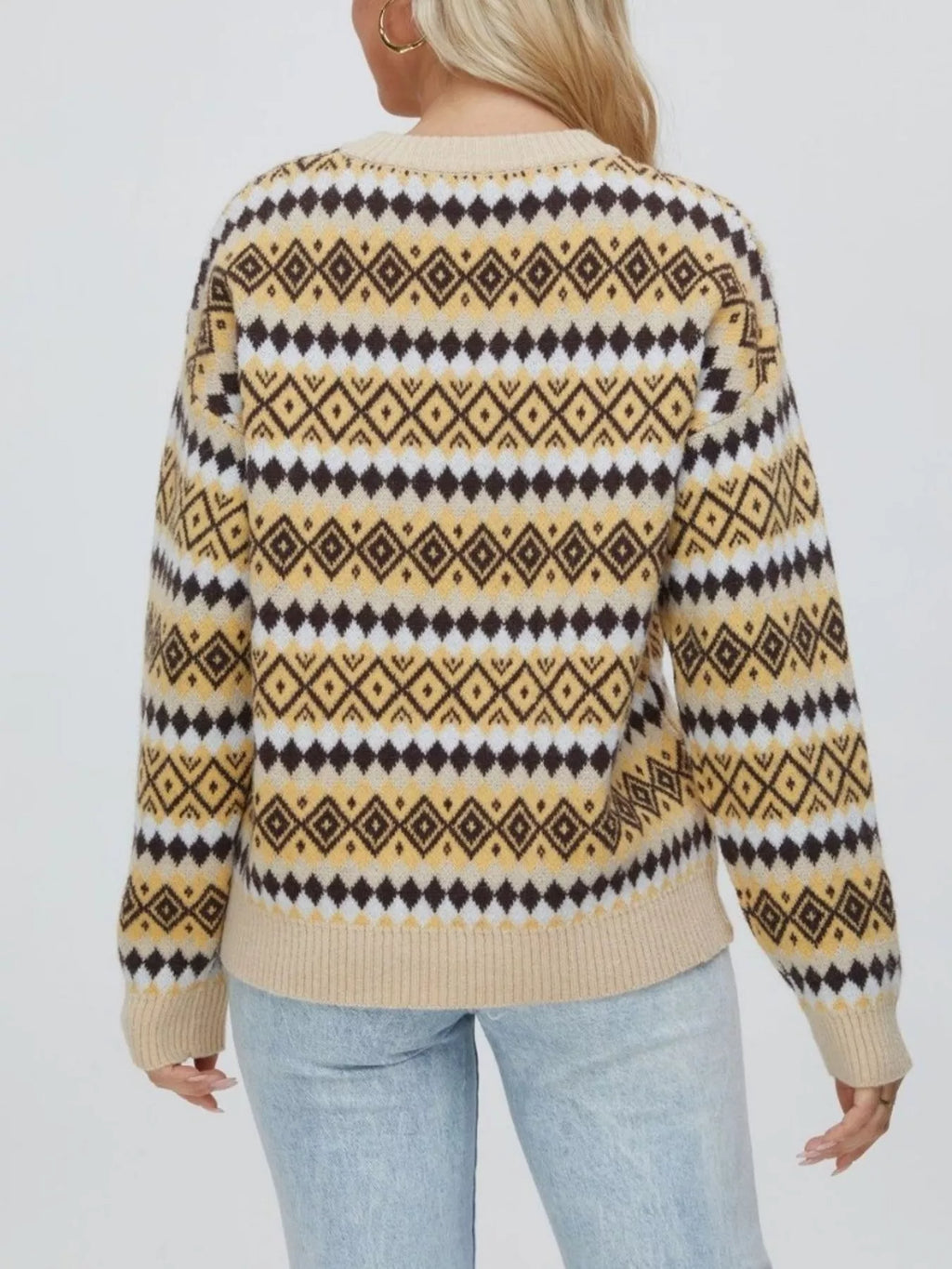 Geometric Pattern Round Neck Sweater