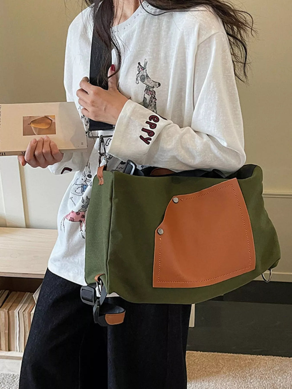 Contrast Color Crossbody Bag