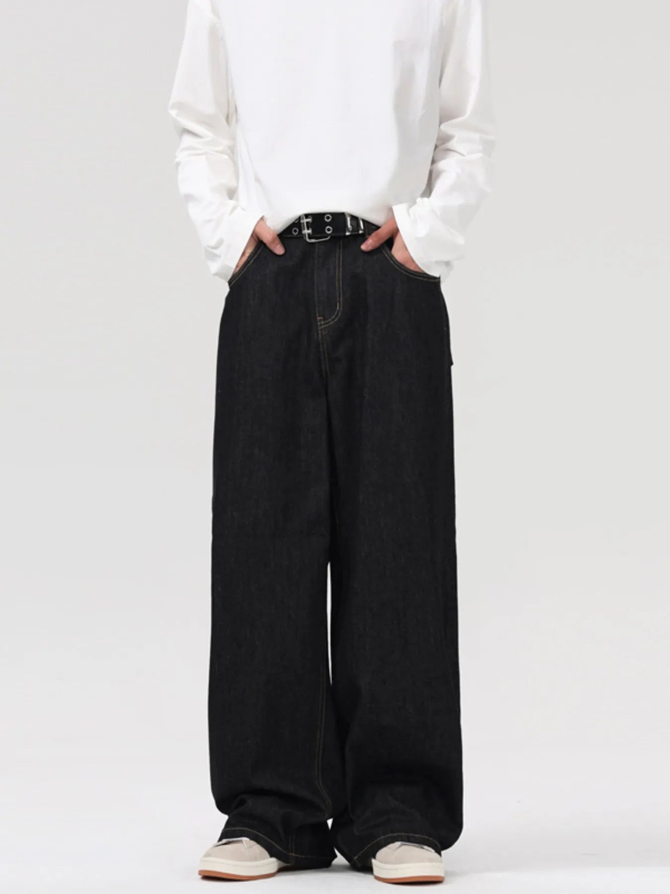 Men's Wide Leg Jeans