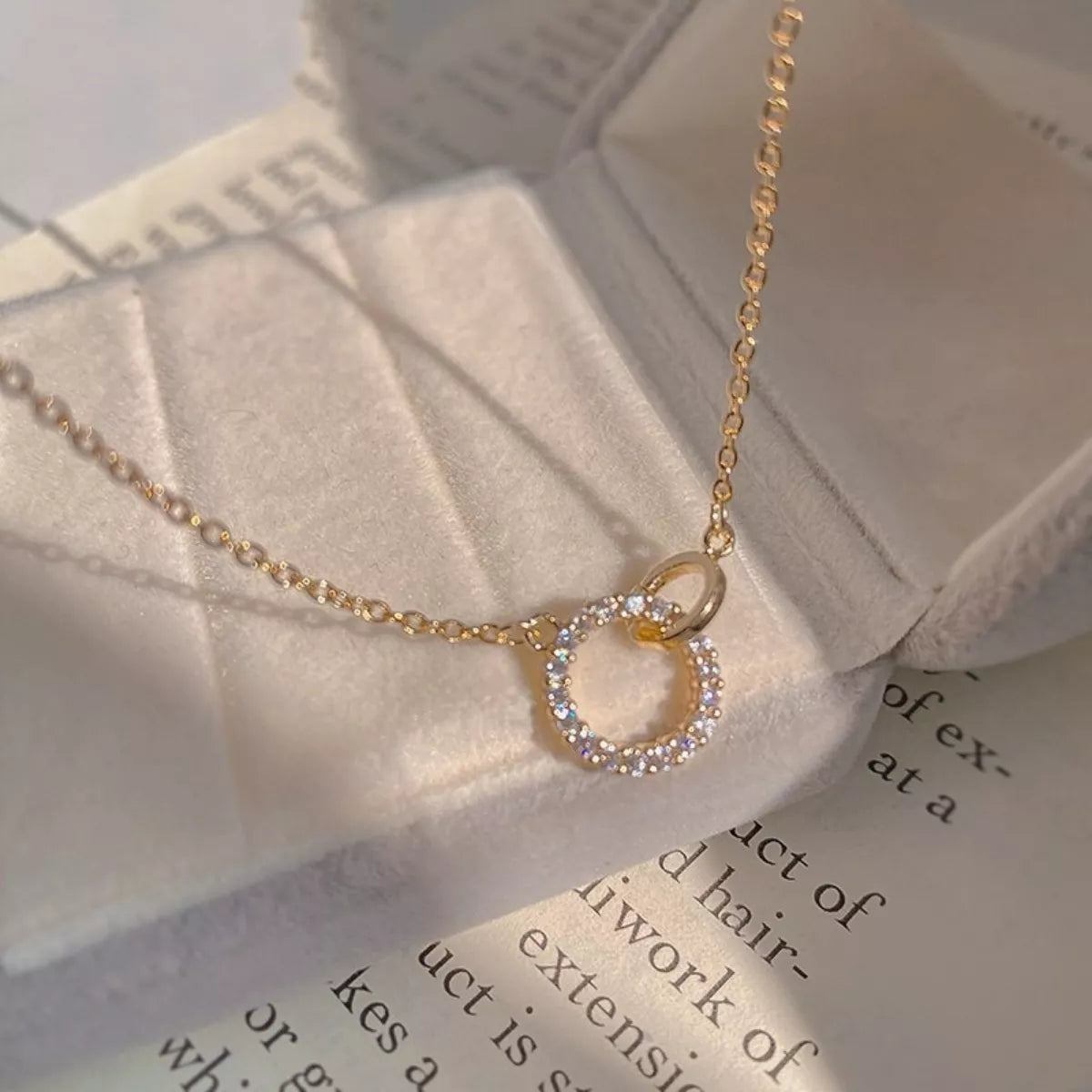 925 Sterling Silver Zircon Pendant Necklace