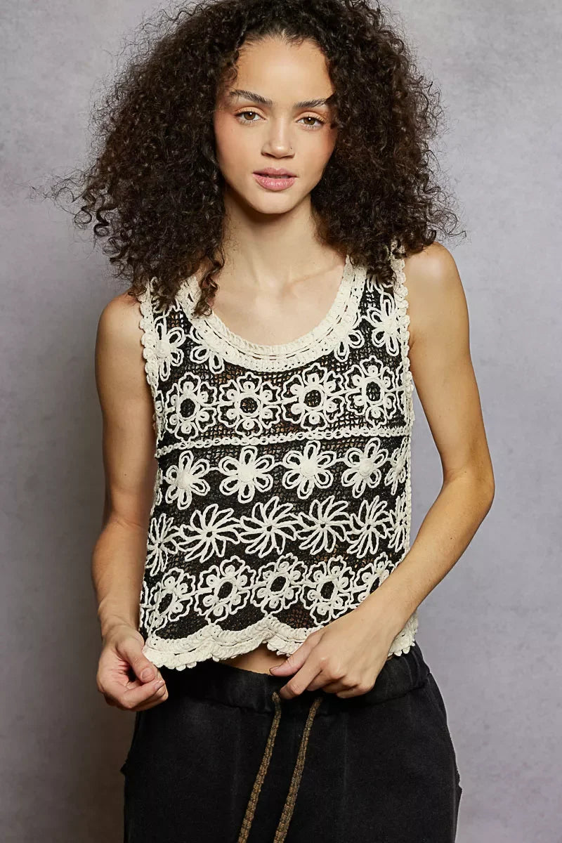 POL Floral Round Neck Cropped Crochet Sleeveless Top with Scalloped Edge