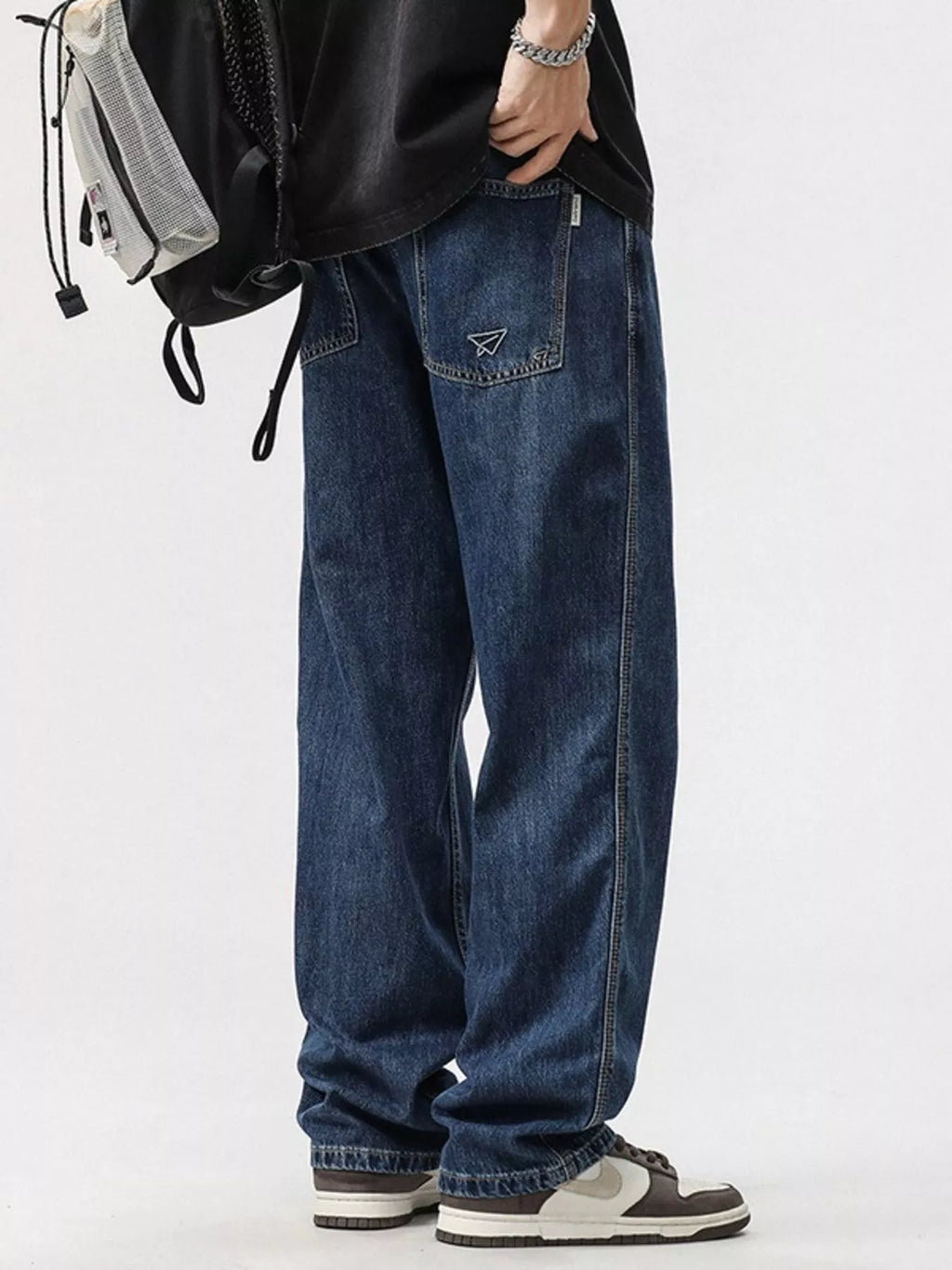 Men's Relaxed Fit Wide Leg Jeans
