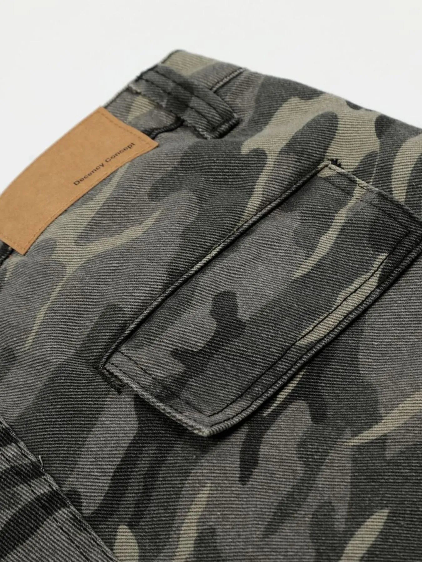 Men's Camouflage Cargo Capri Jeans