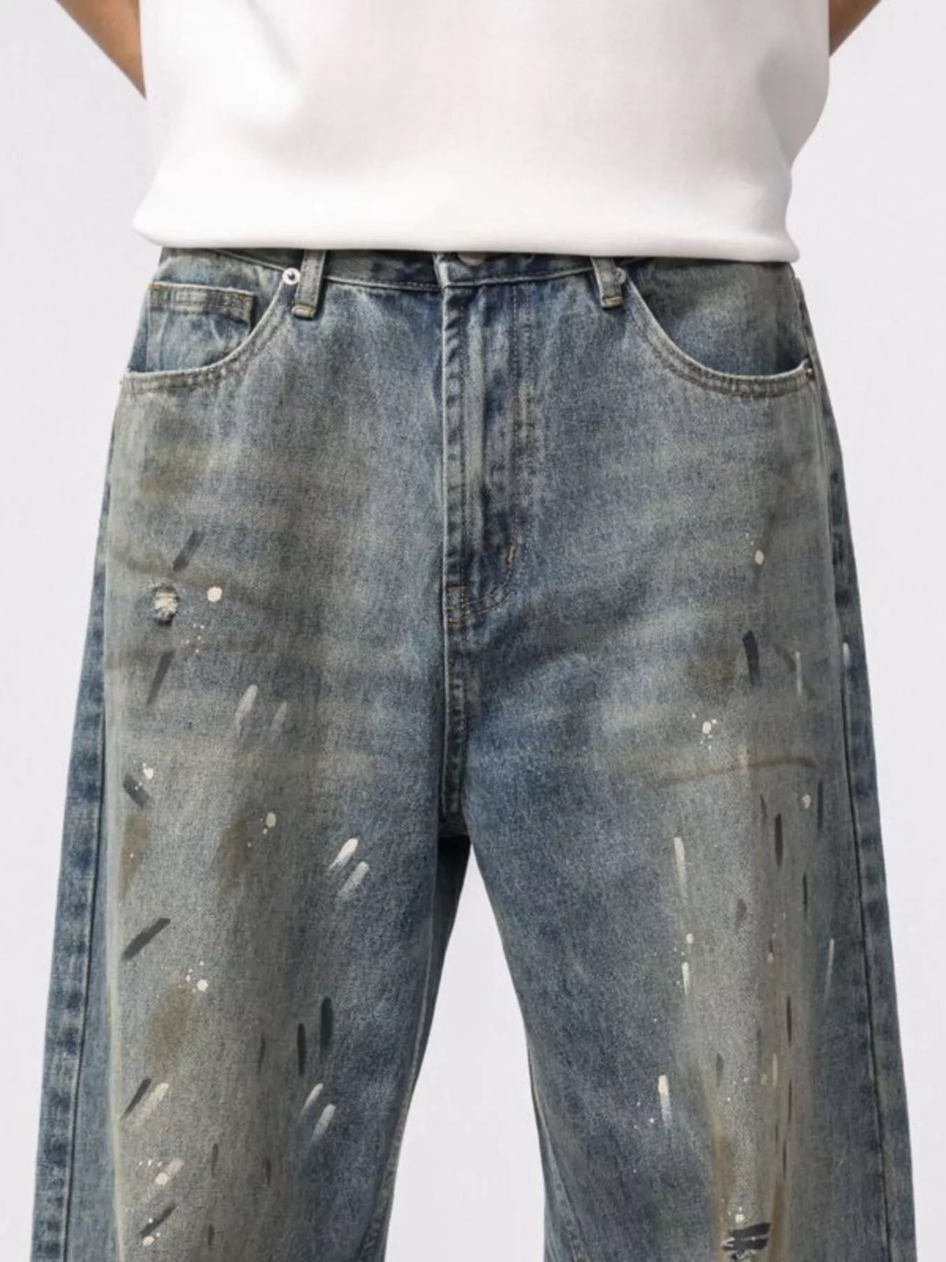 Men's Wide Leg Washed Jeans