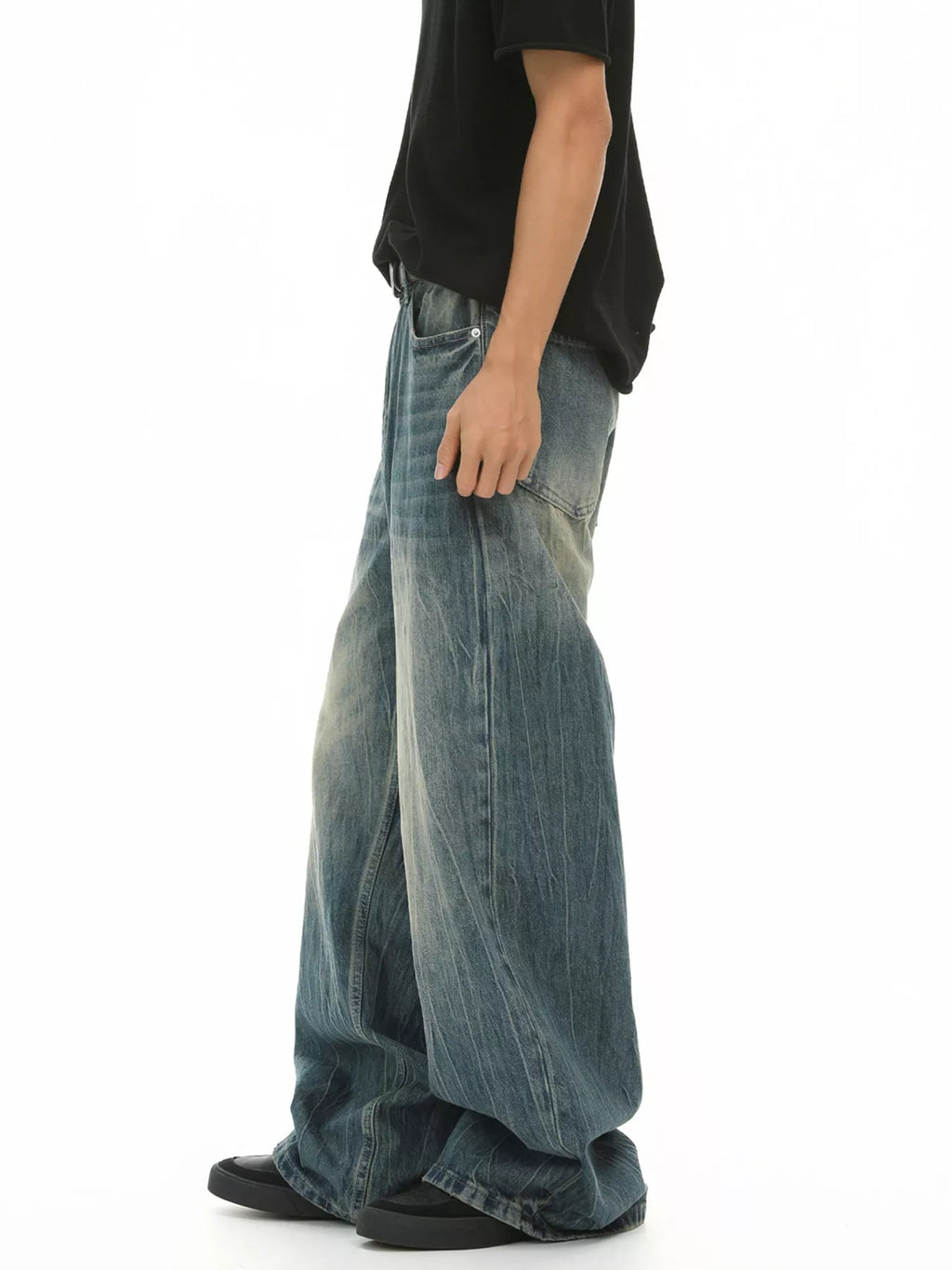 Men's Washed Wide Leg Jeans
