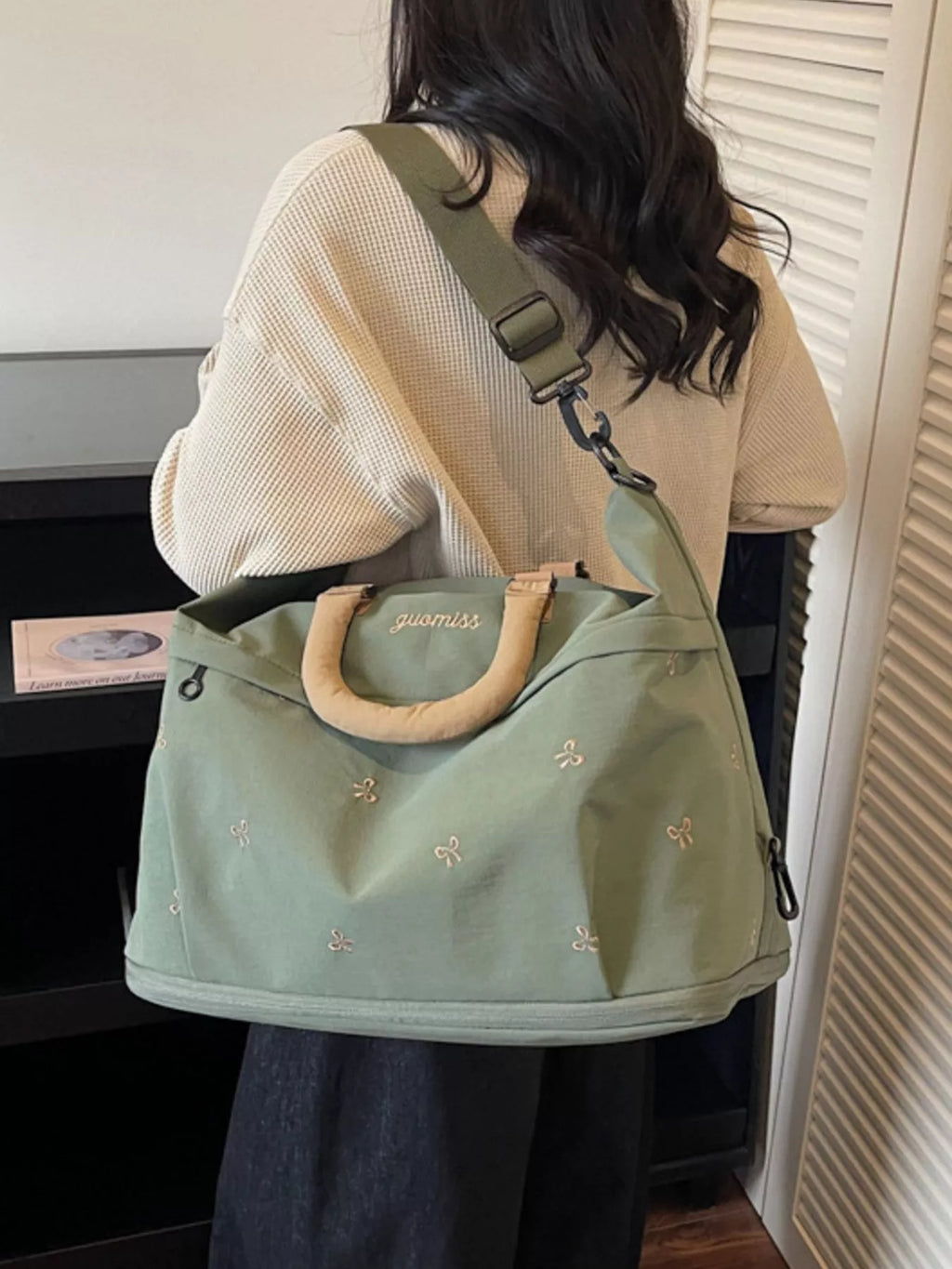 Bow Embroidered Travel Bag