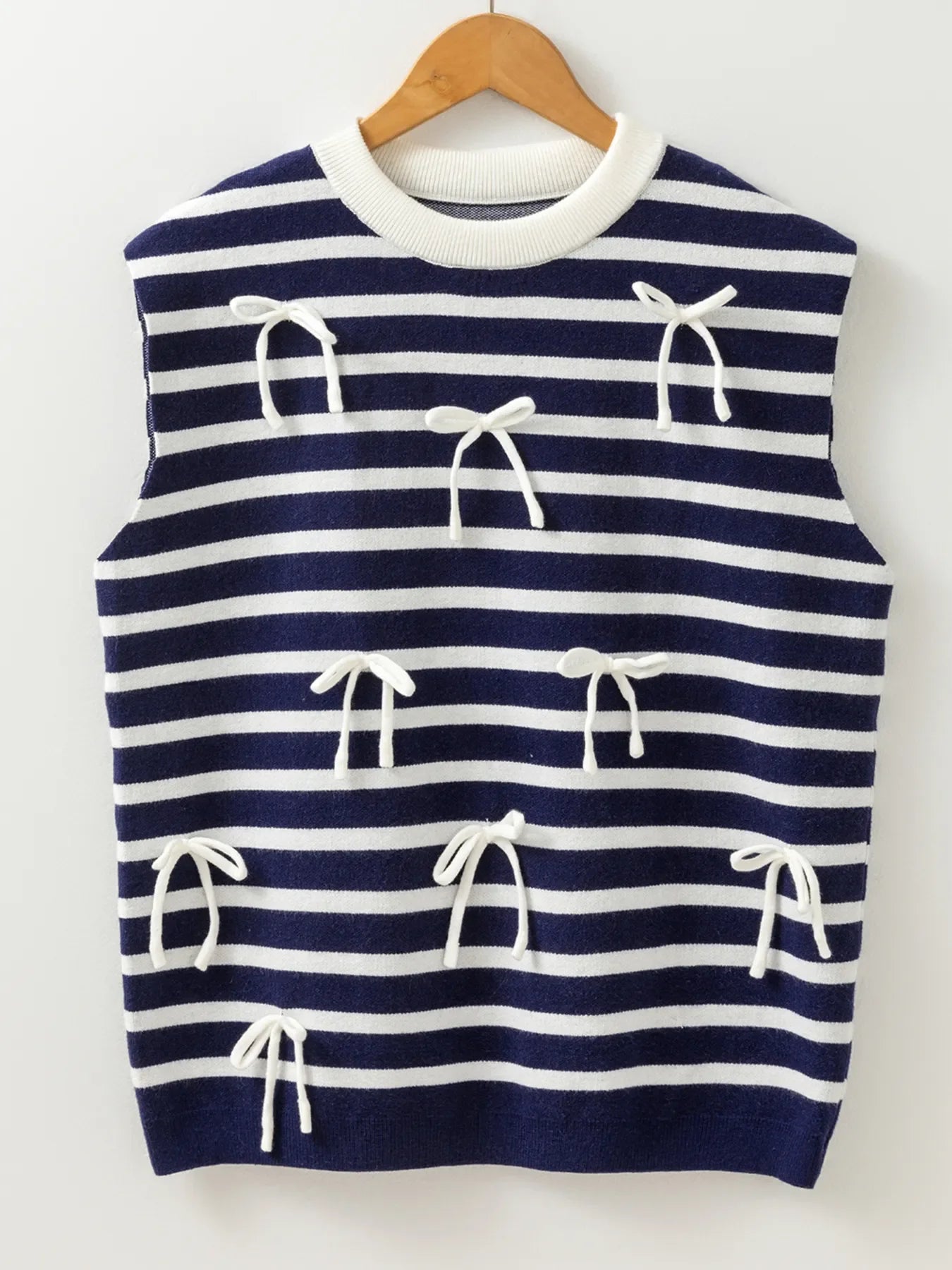 Stripe Knitted Bow Decor Sweater Vest