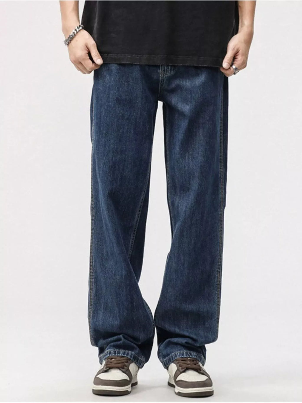 Men's Relaxed Fit Wide Leg Jeans