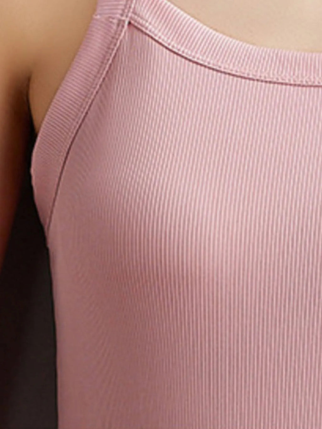 Plus Size Scoop Neck Tank Top