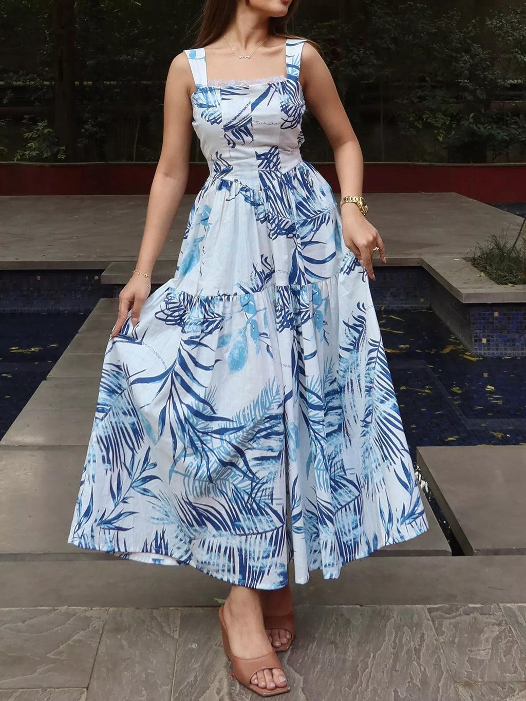Tropical Print Tiered Maxi Dress