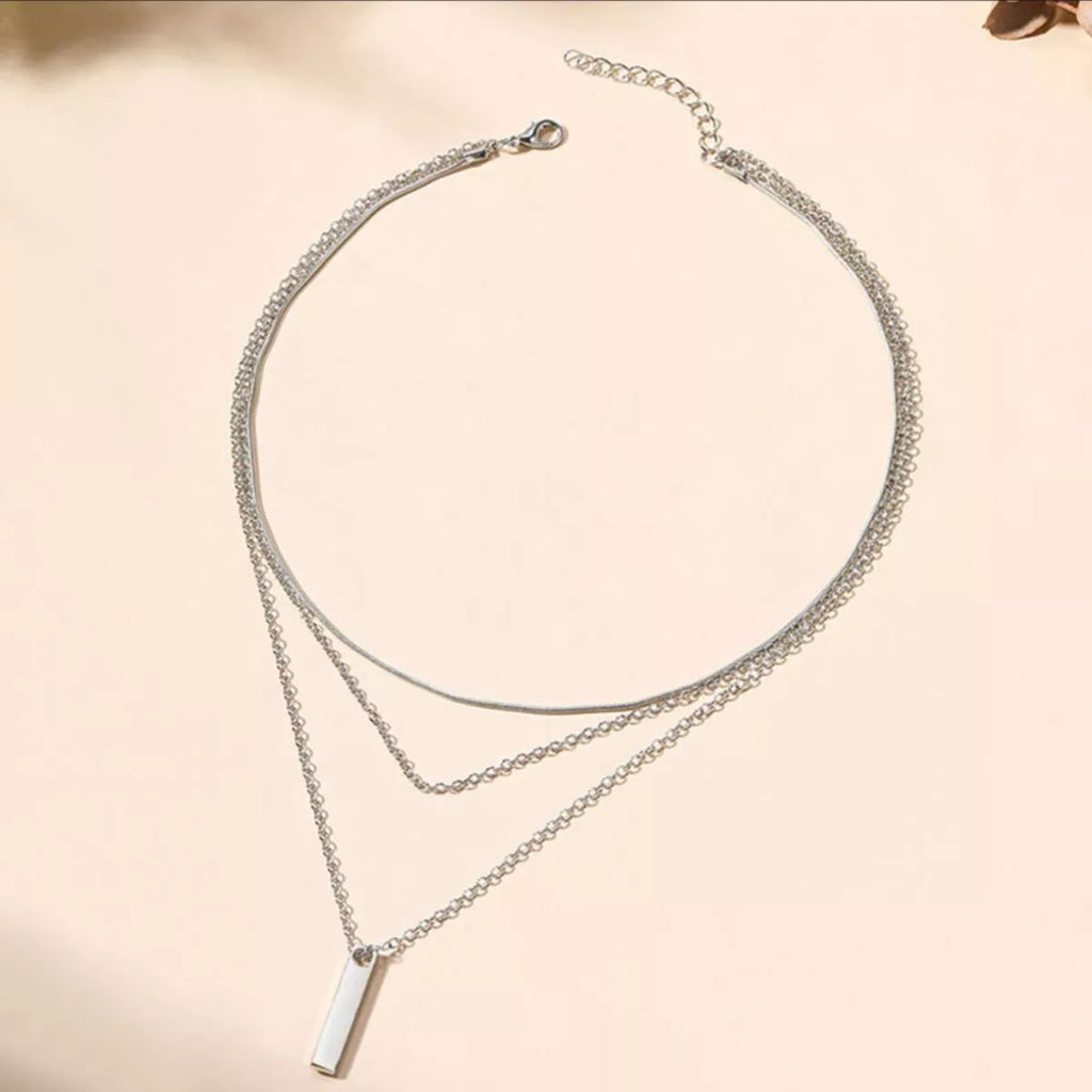 Three Layered Bar Pendant Necklace