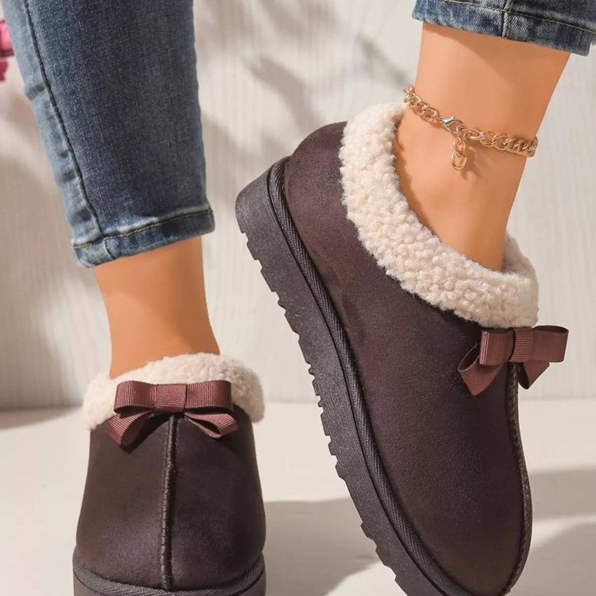 Cozy Bowknot Plush Lined Slip-Ons
