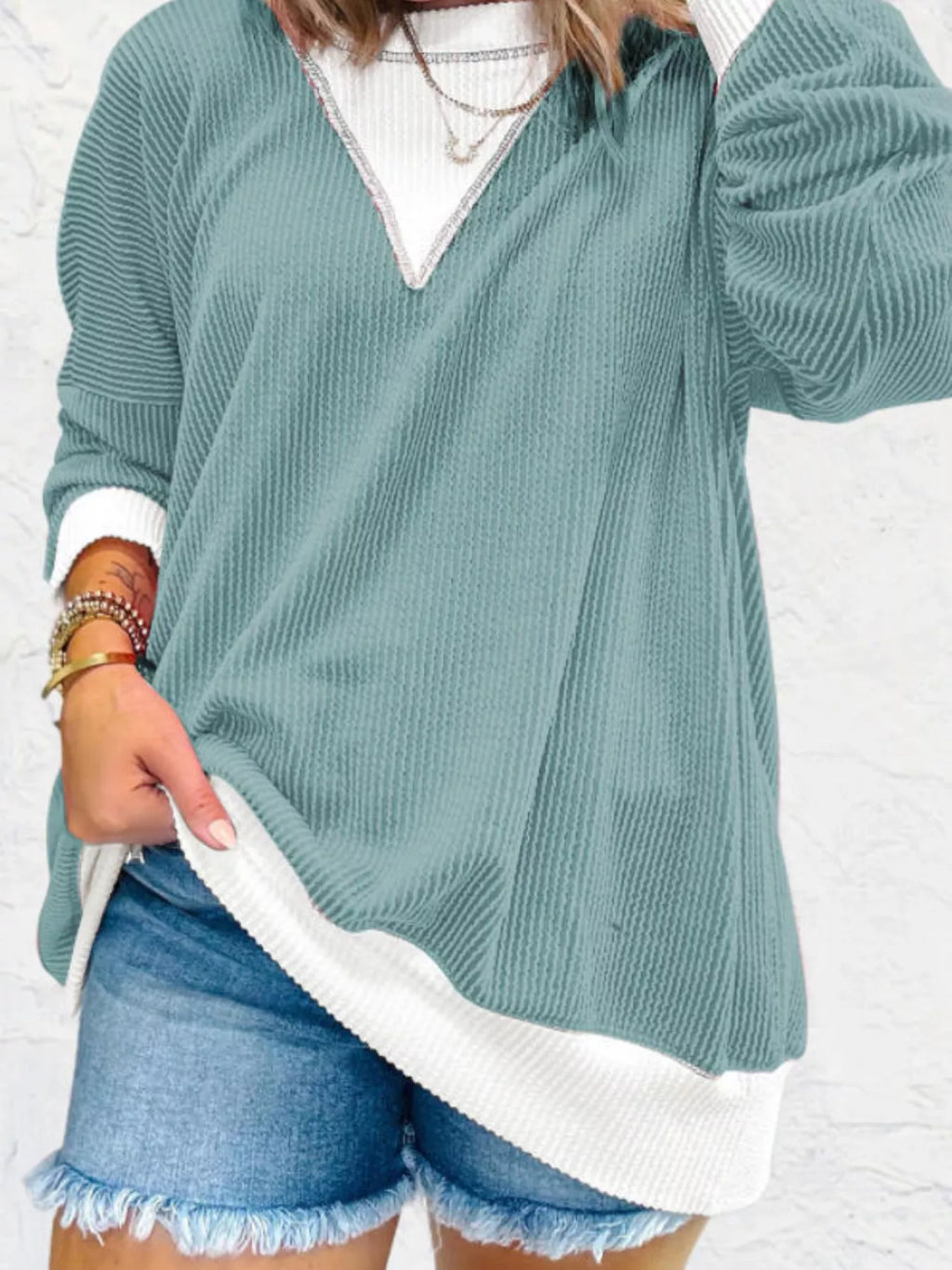 Two-Tone Ribbed Knit Sweatshirt