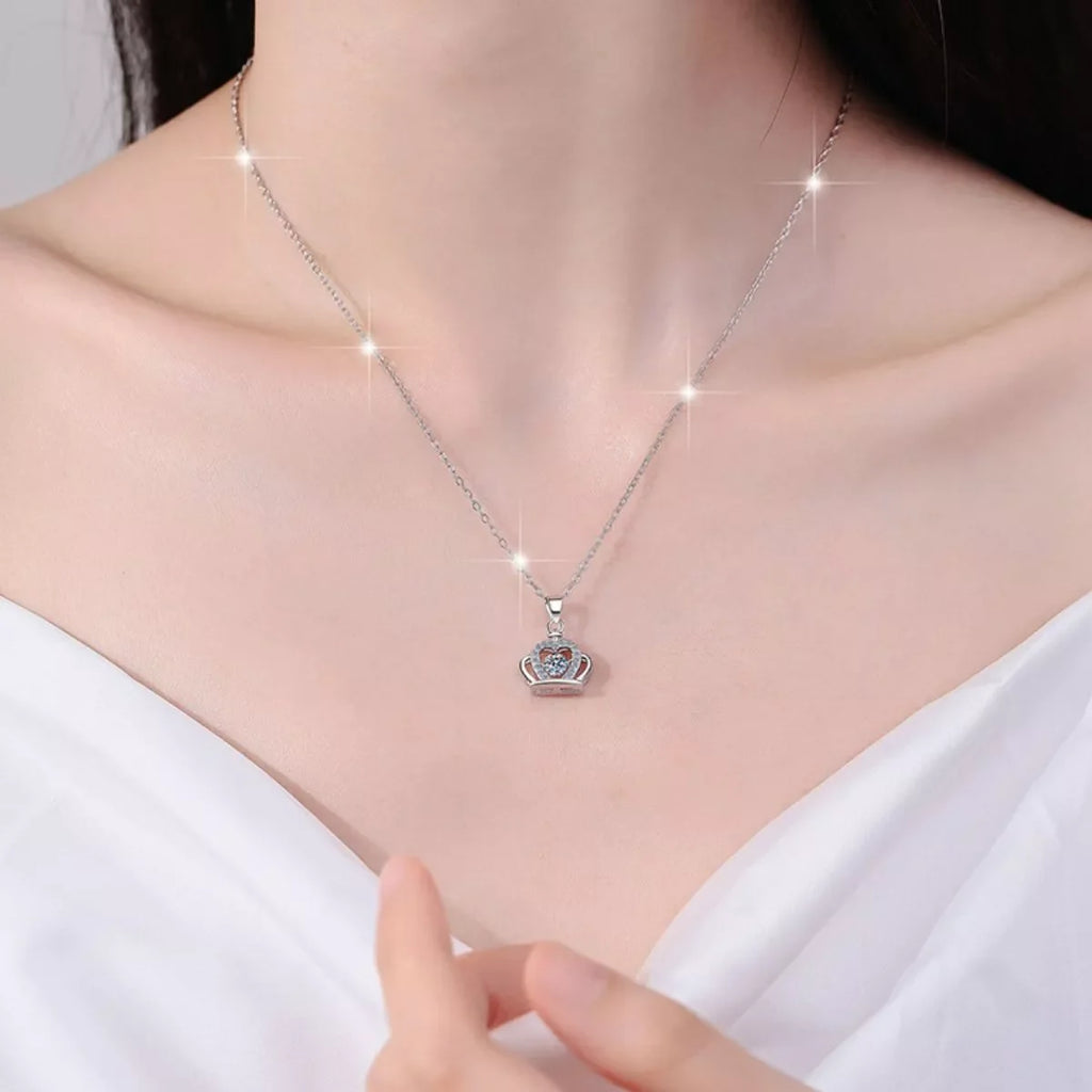 925 Sterling Silver Zircon Crown Pendant Necklace