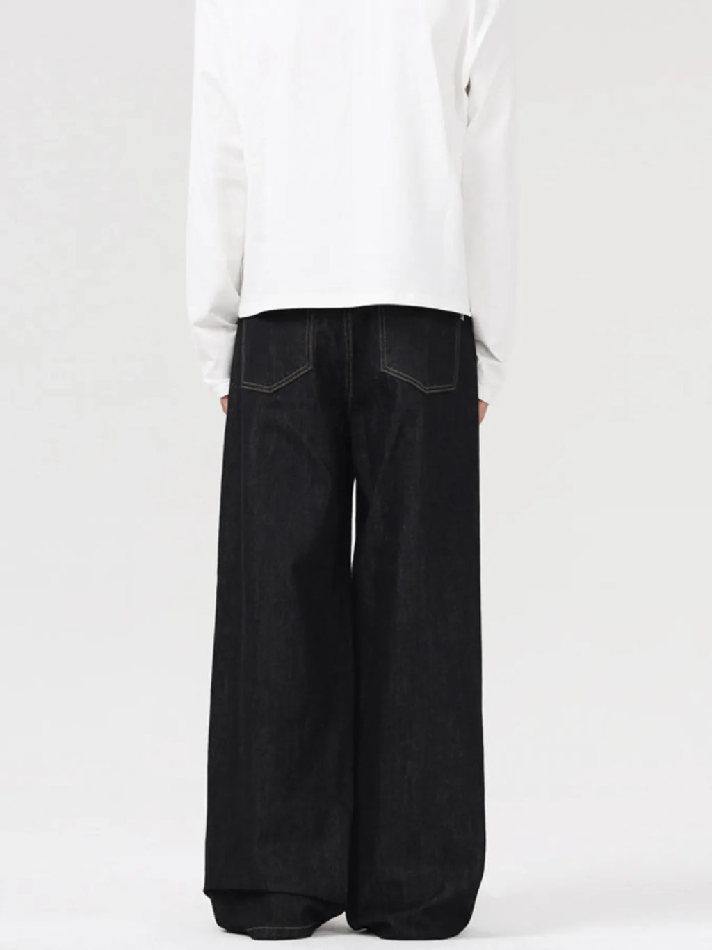 Men's Wide Leg Jeans