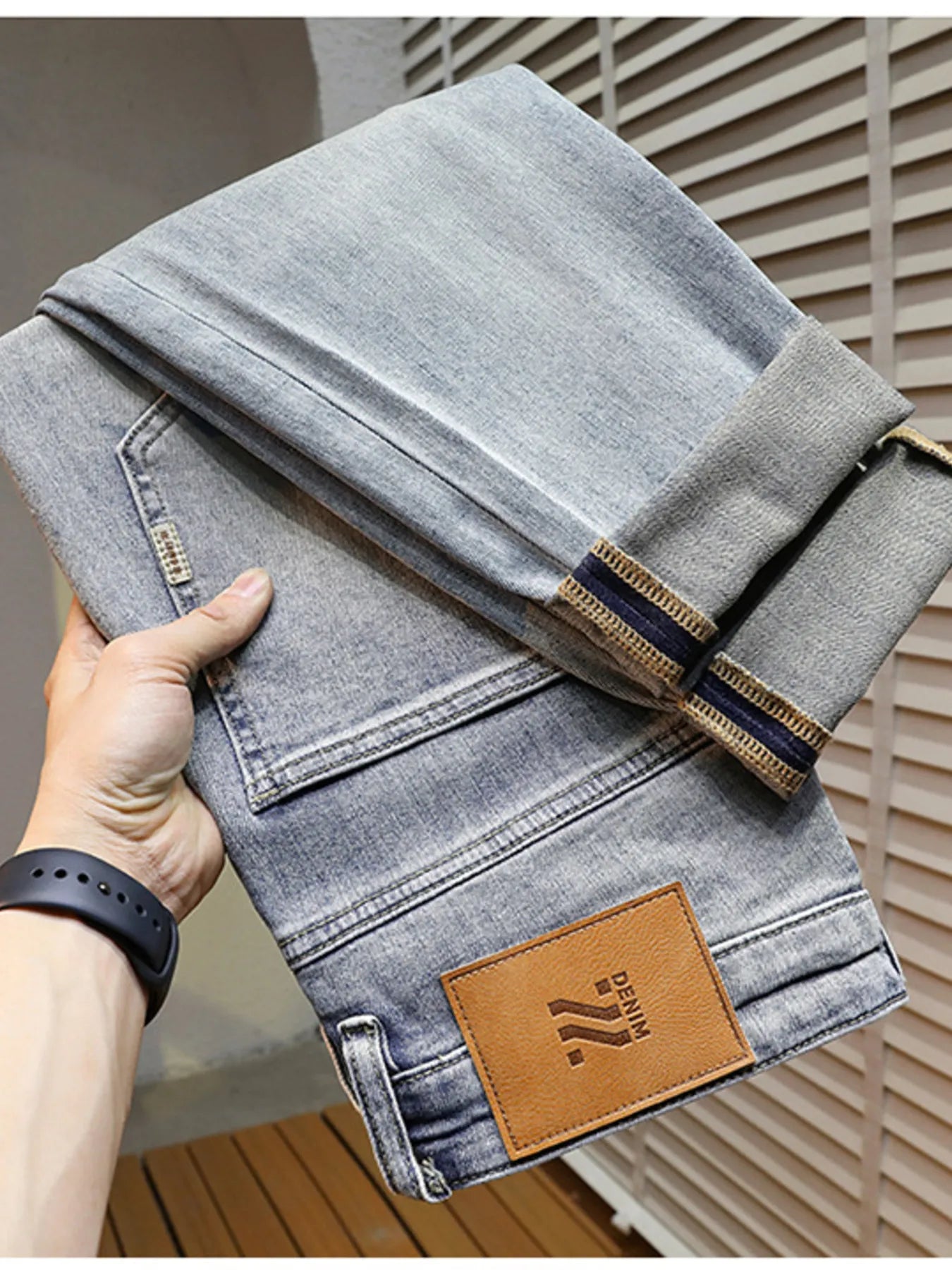 Men's Distressed Wide Leg Jeans