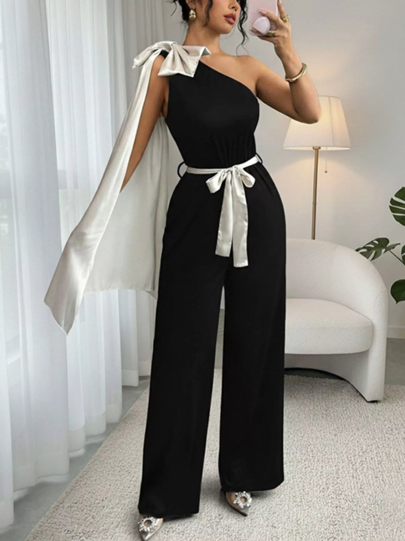 One-Shoulder Bowknot Wide Leg Jumpsuit