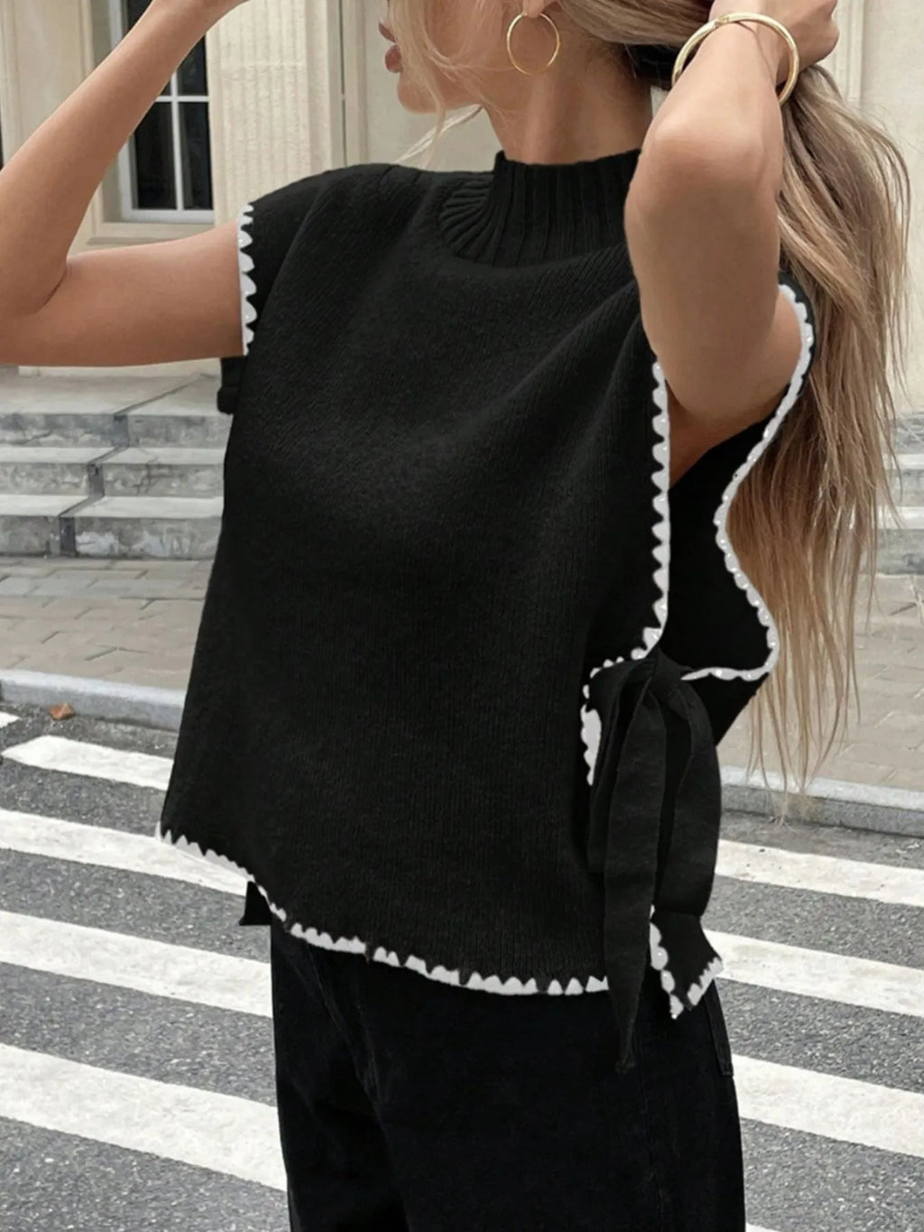 Ribbed Turtleneck Sweater Vest with Contrast Trim