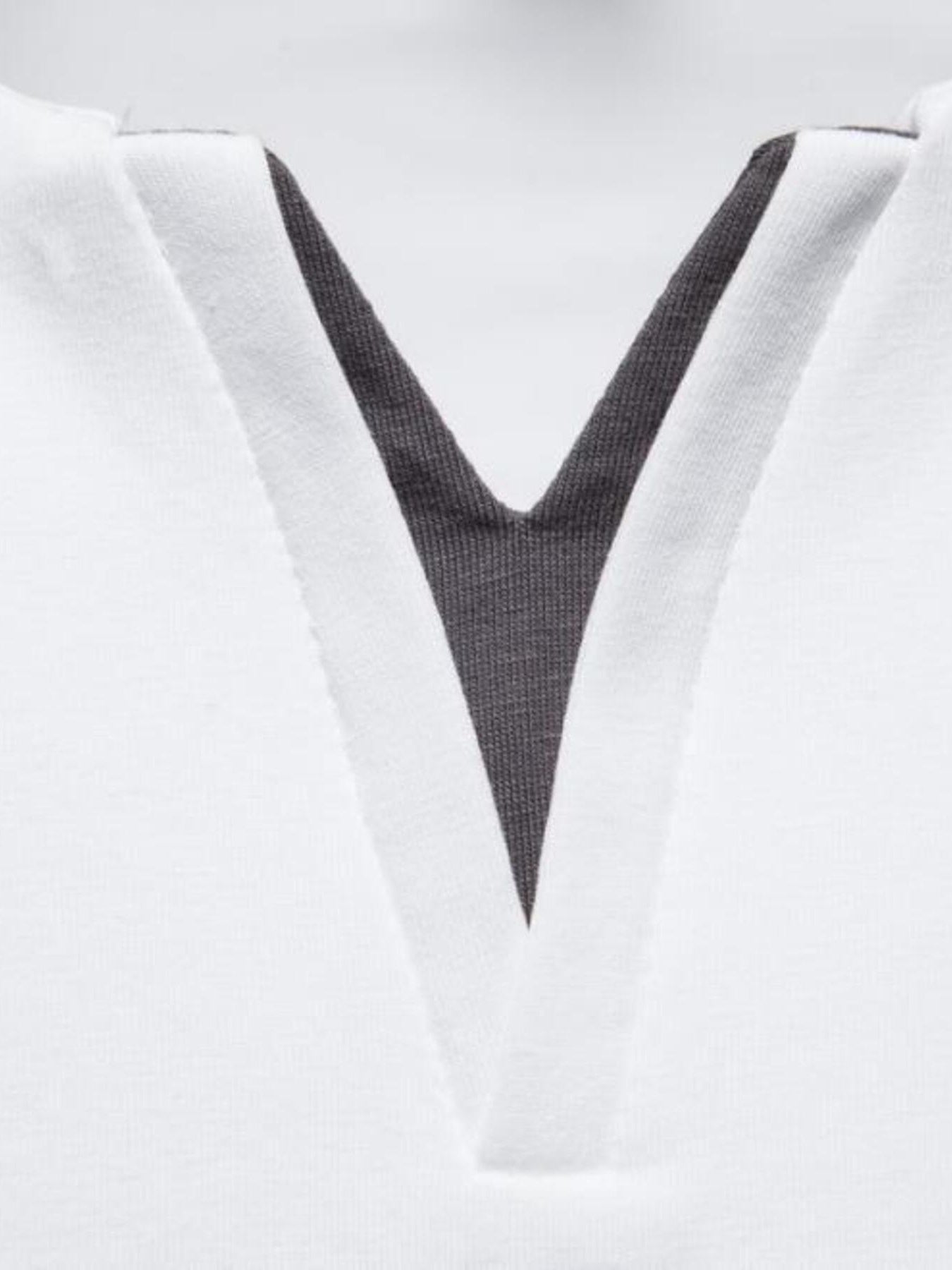 Men's Plus Size Slim Fit Notched Casual T-Shirt
