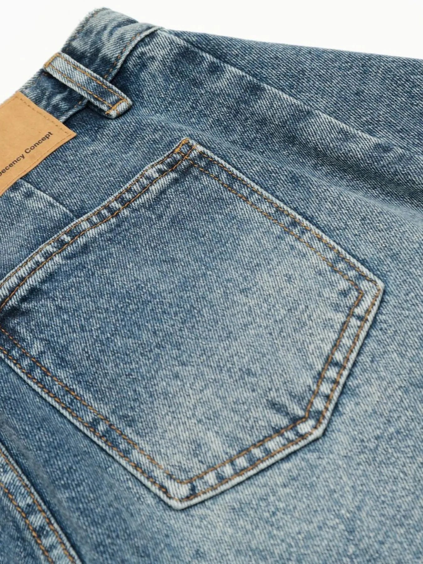 Men's Washed Wide-Leg Denim Shorts