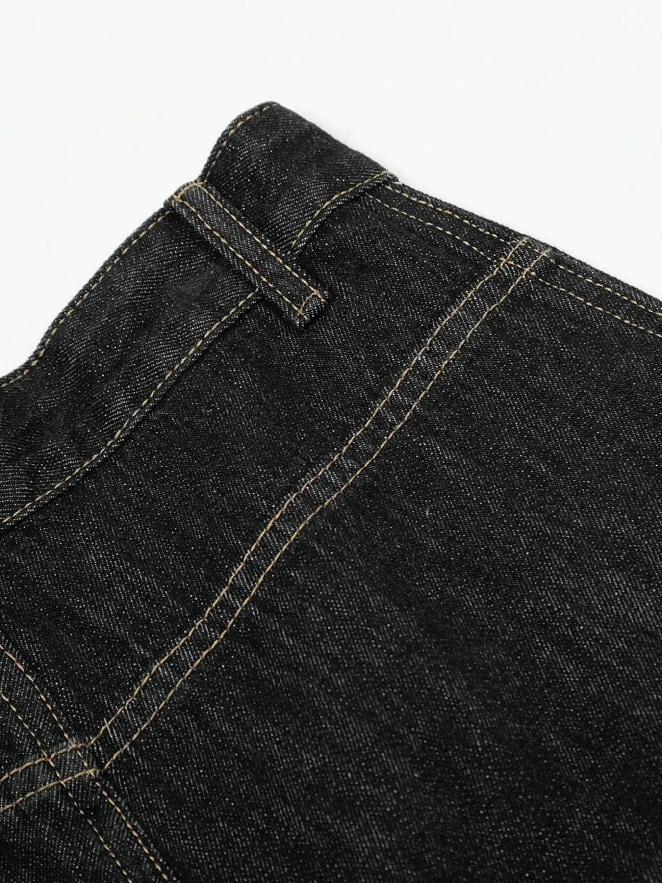 Men's Washed Curved Jeans with Contrast Stitching