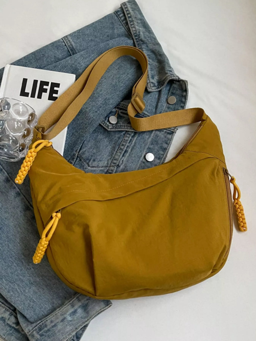 Casual Solid Color Lightweight Crossbody Bag