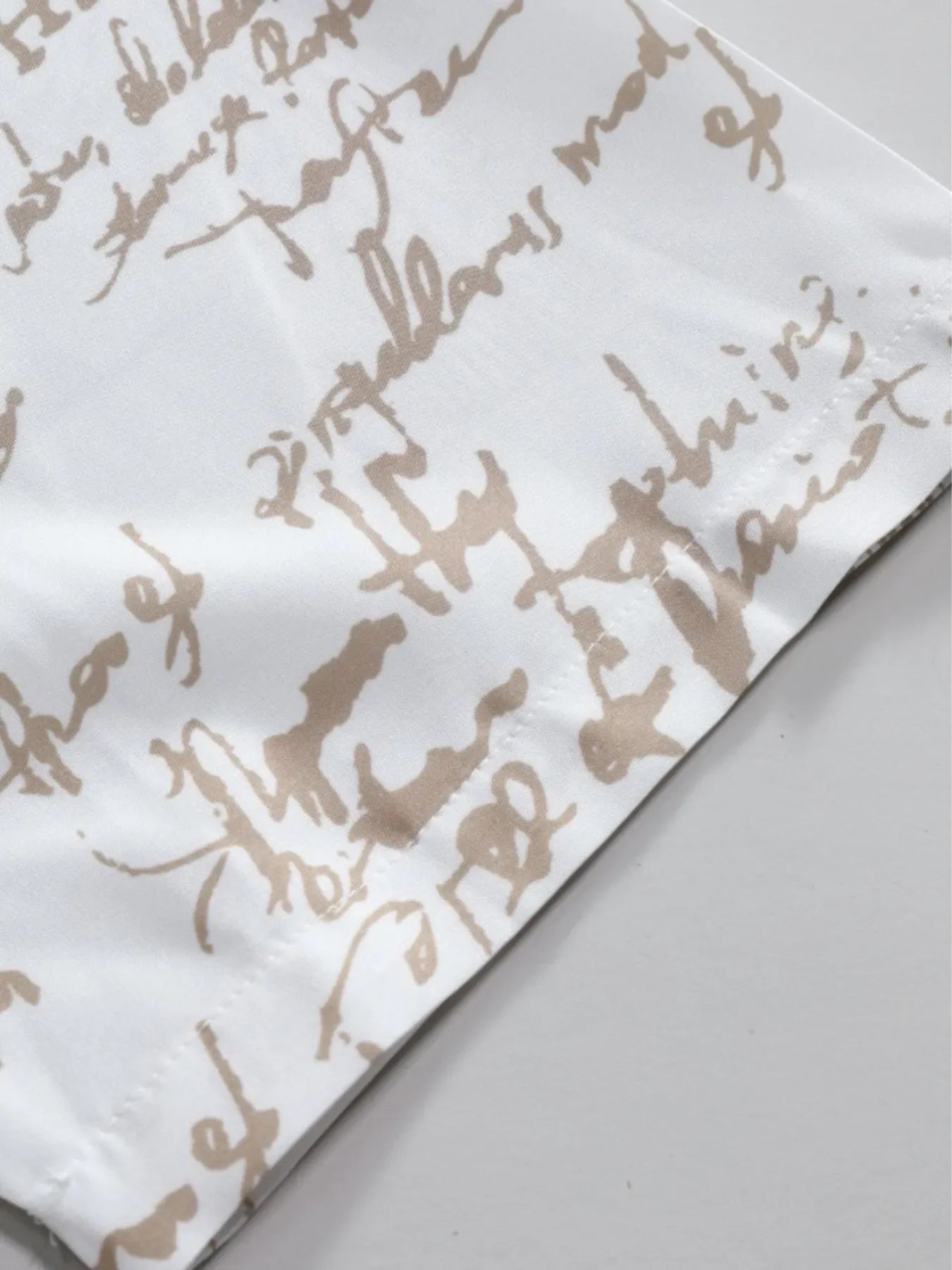 Men's Vintage Art Print Short Sleeve Button-Up Shirt