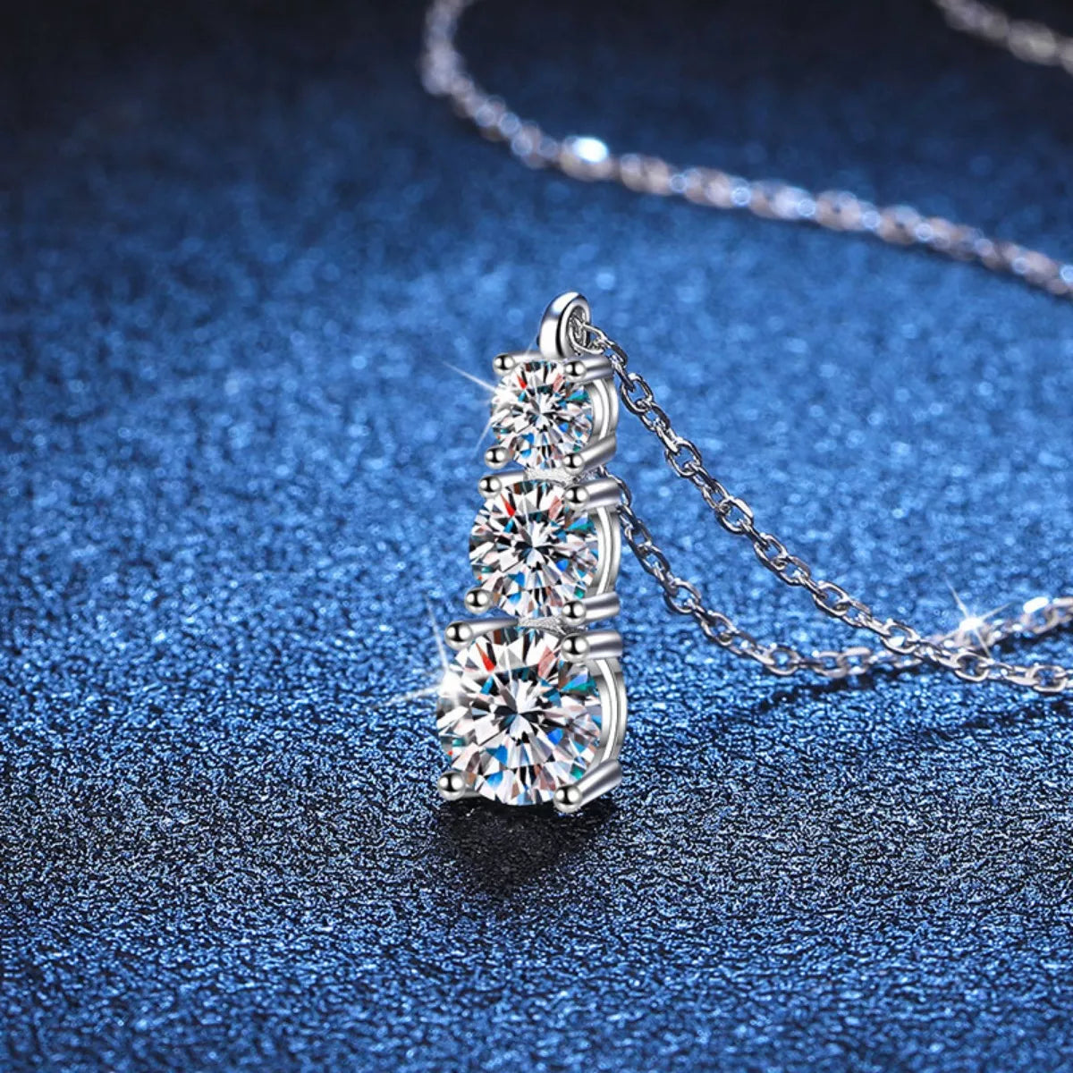 1.8 Carat Moissanite 925 Sterling Silver Pendant Necklace