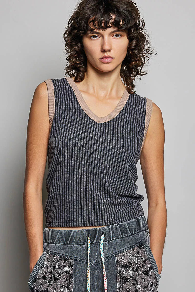 POL V-Neck Contrast Ribbed Sleeveless Tank