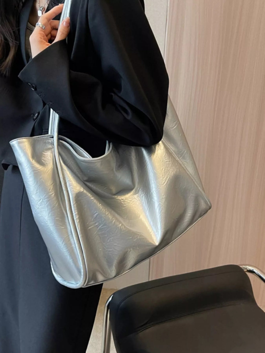Large Capacity Shoulder Bag