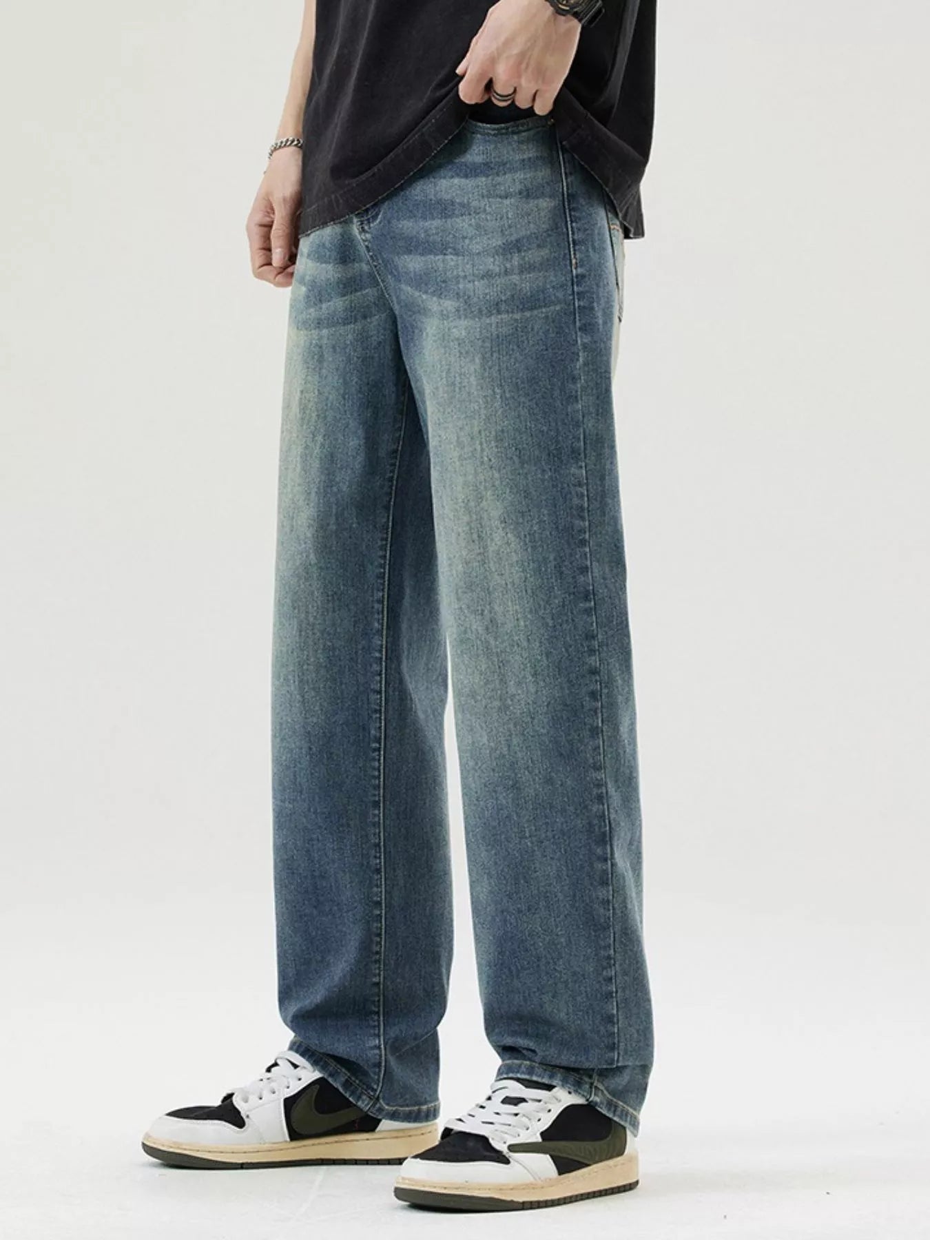 Men's Wash Loose Fit Jeans