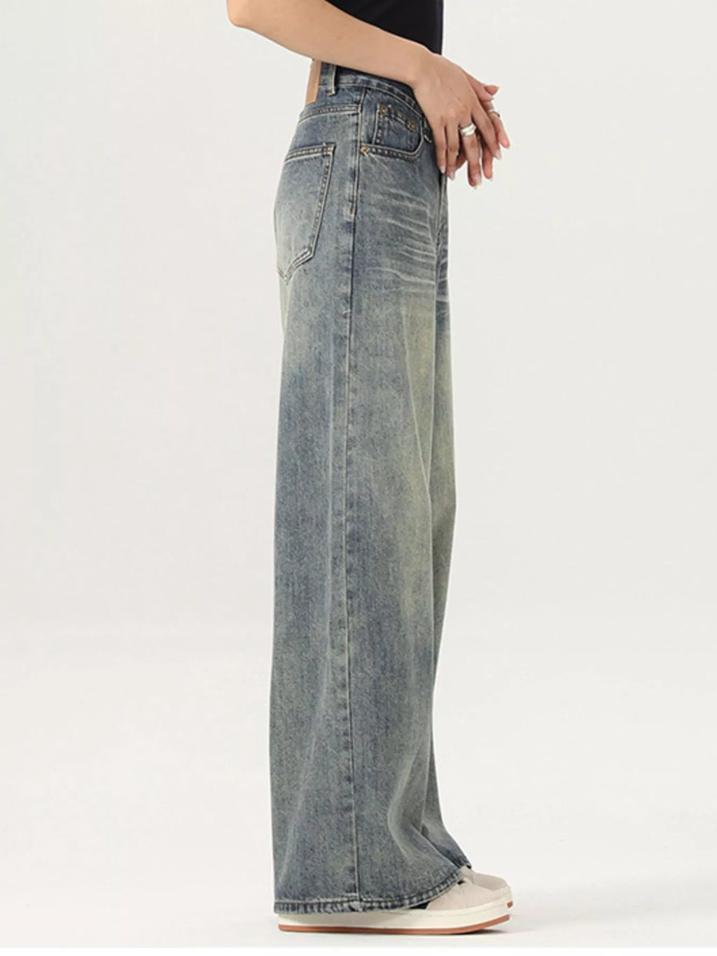 Men's Vintage Wash Wide Leg Jeans