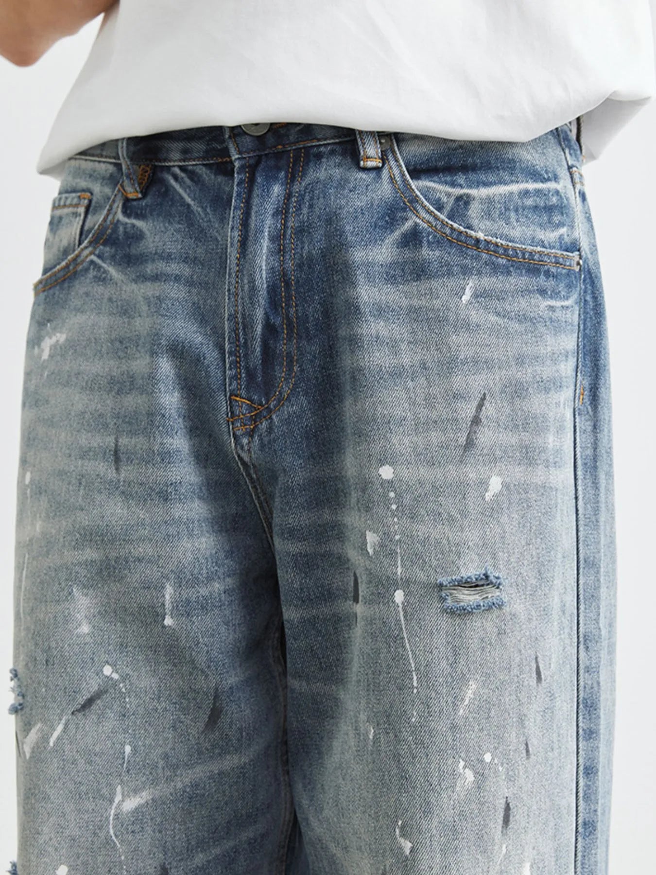 Men's Distressed Paint Splatter Relaxed Fit Jeans