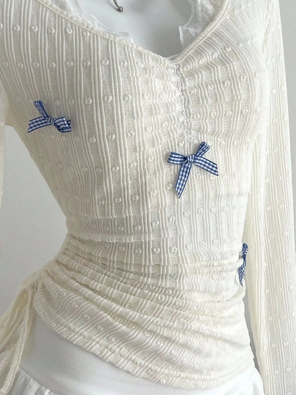 Bow Lace Detail V-Neck T-Shirt