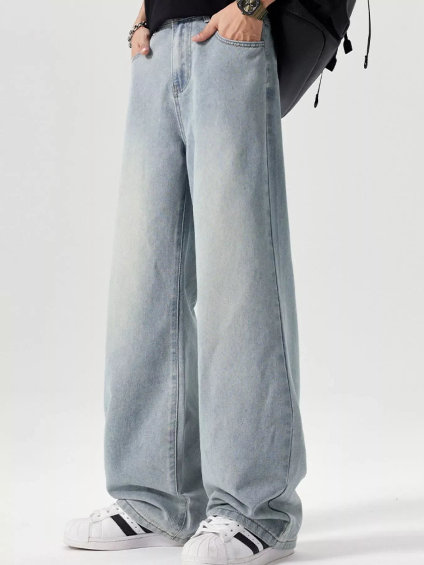 Men's Vintage Wash Wide Leg Jeans