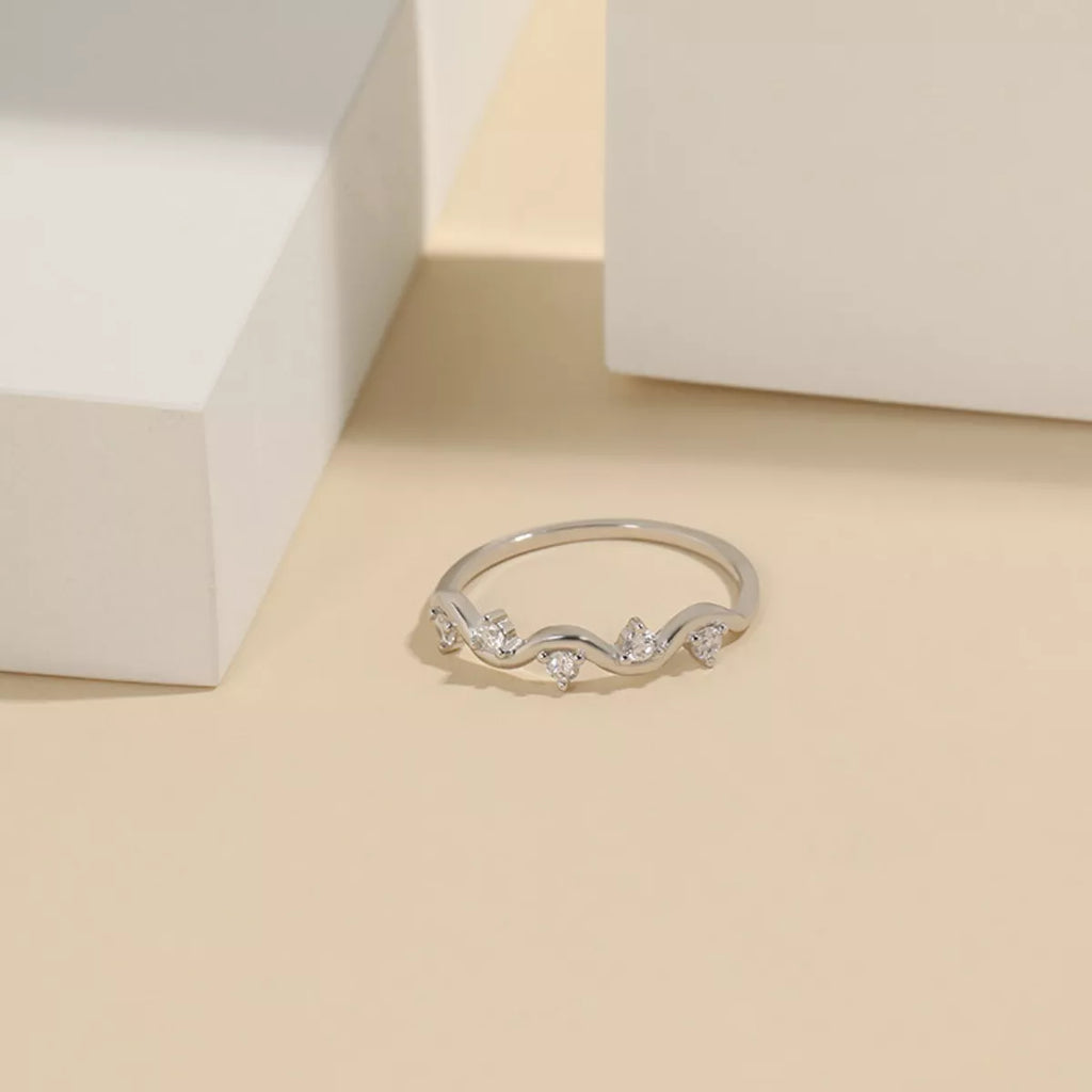 925 Sterling Silver Zircon Wave Ring