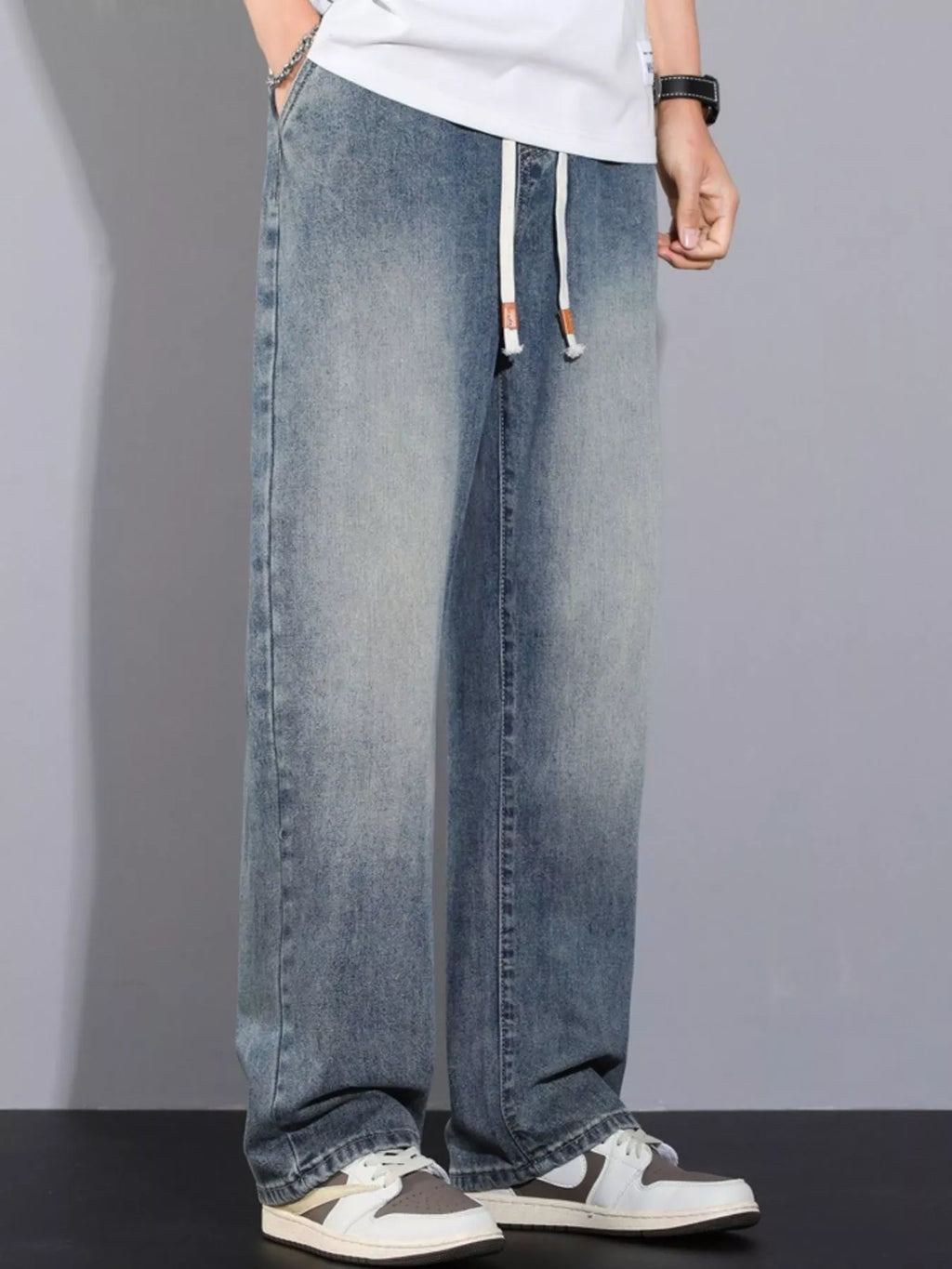 Men's Plus Size Pocketed Wide Leg Jeans