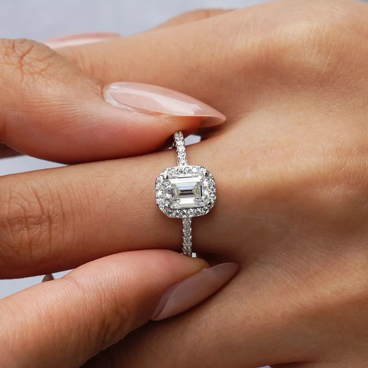 1 Carat Moissanite 925 Sterling Silver Ring
